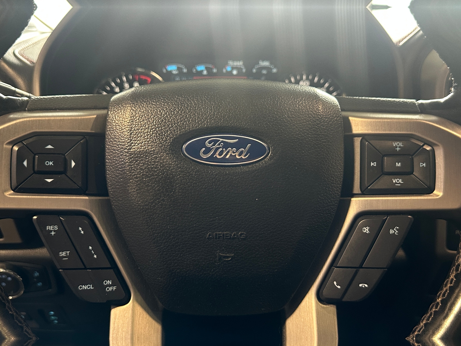 Thumbnail: 2020 Ford Econoline - 4