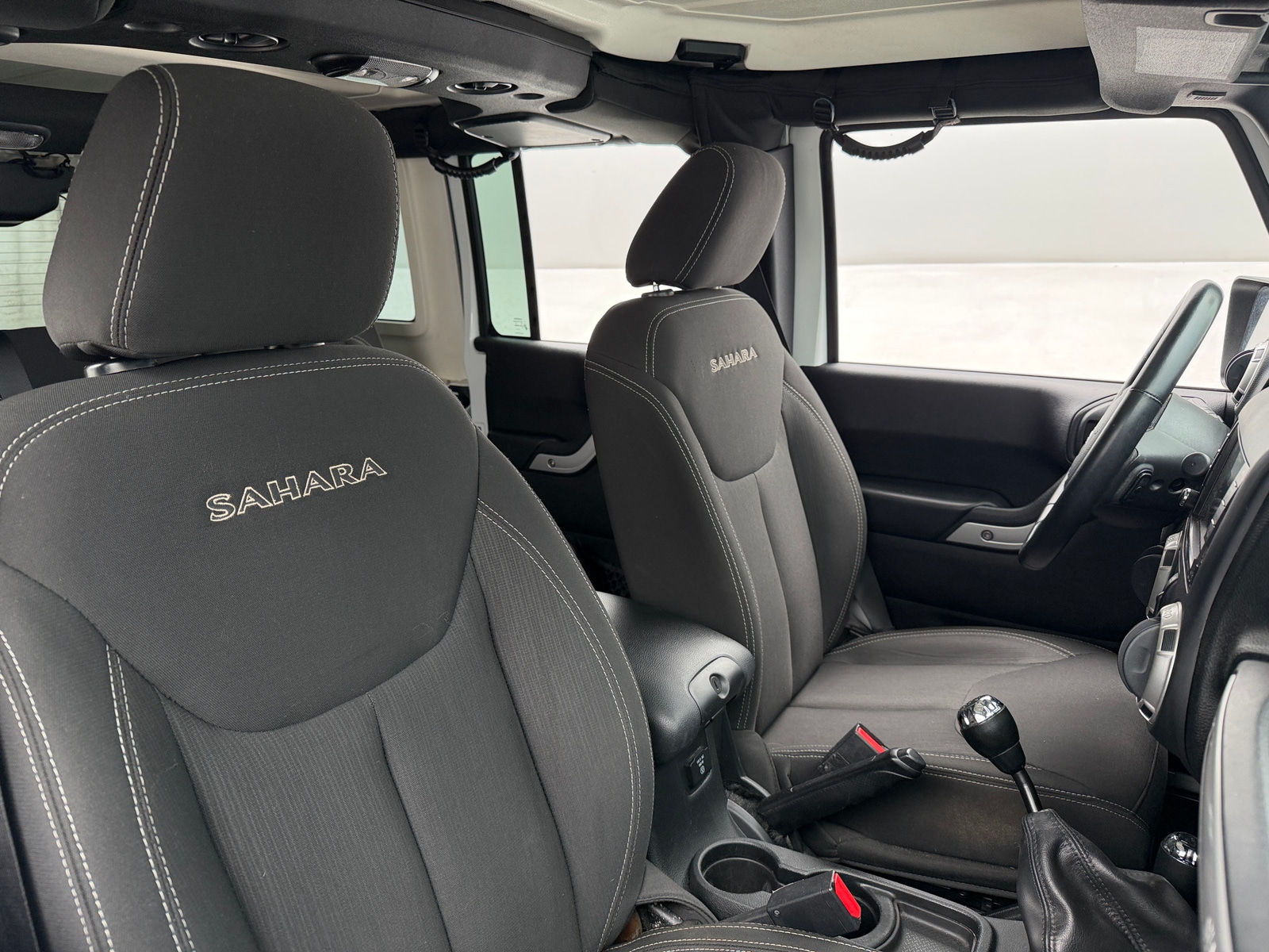 Thumbnail: 2016 Jeep Wrangler - 2