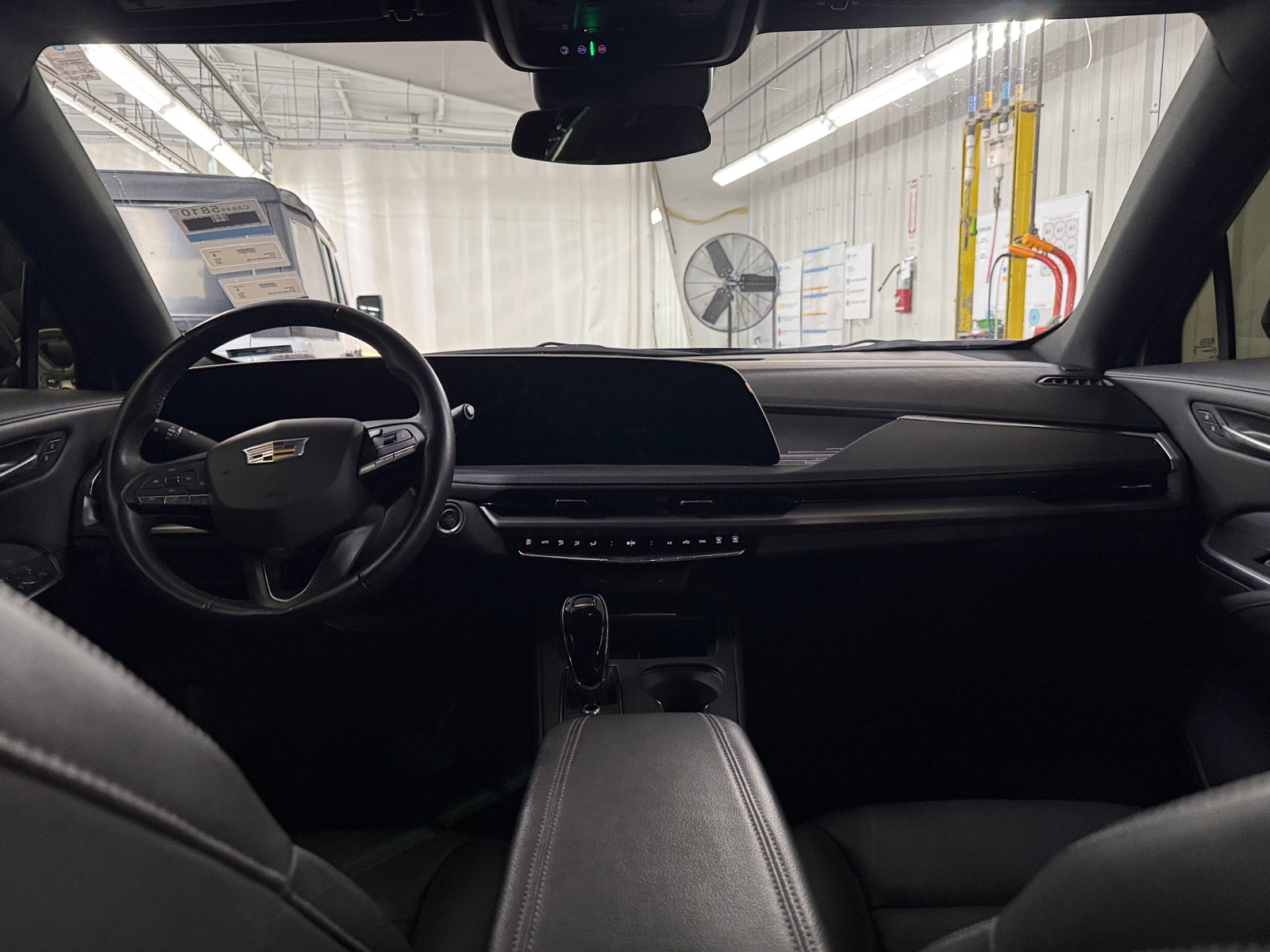 Thumbnail: 2025 Cadillac XT4 - 2