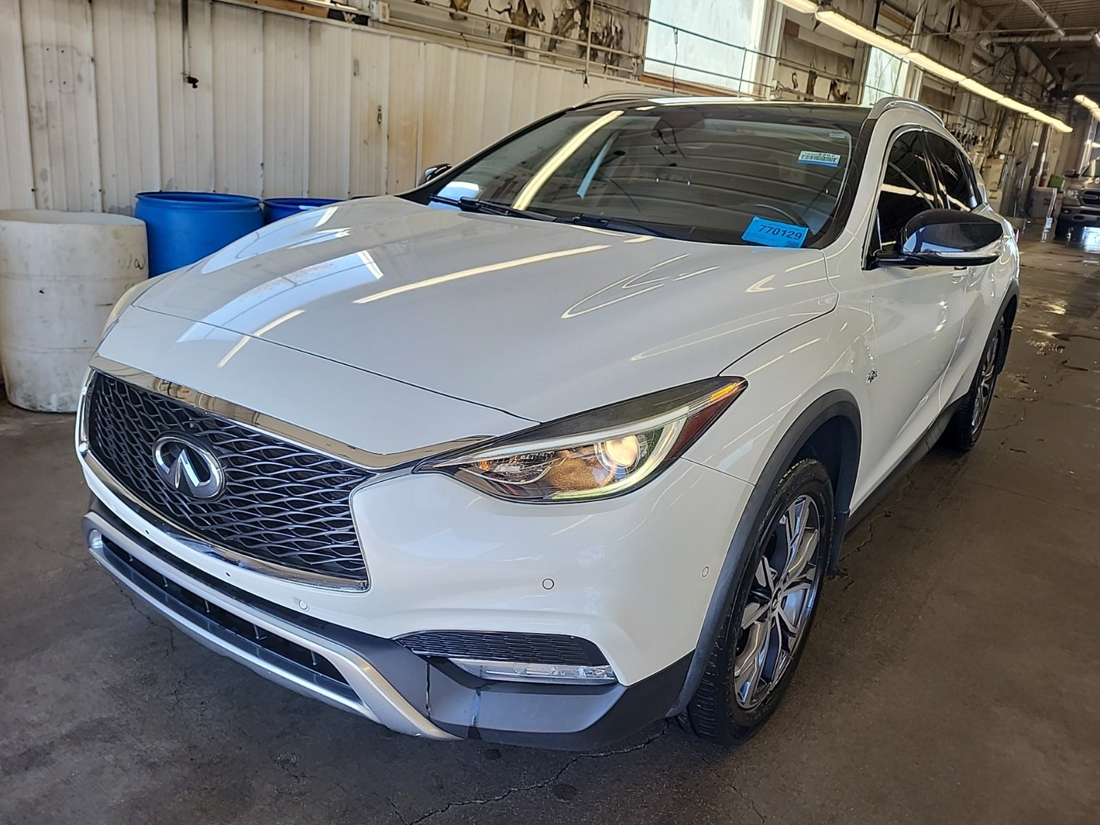 2017 Infiniti QX30 Premium