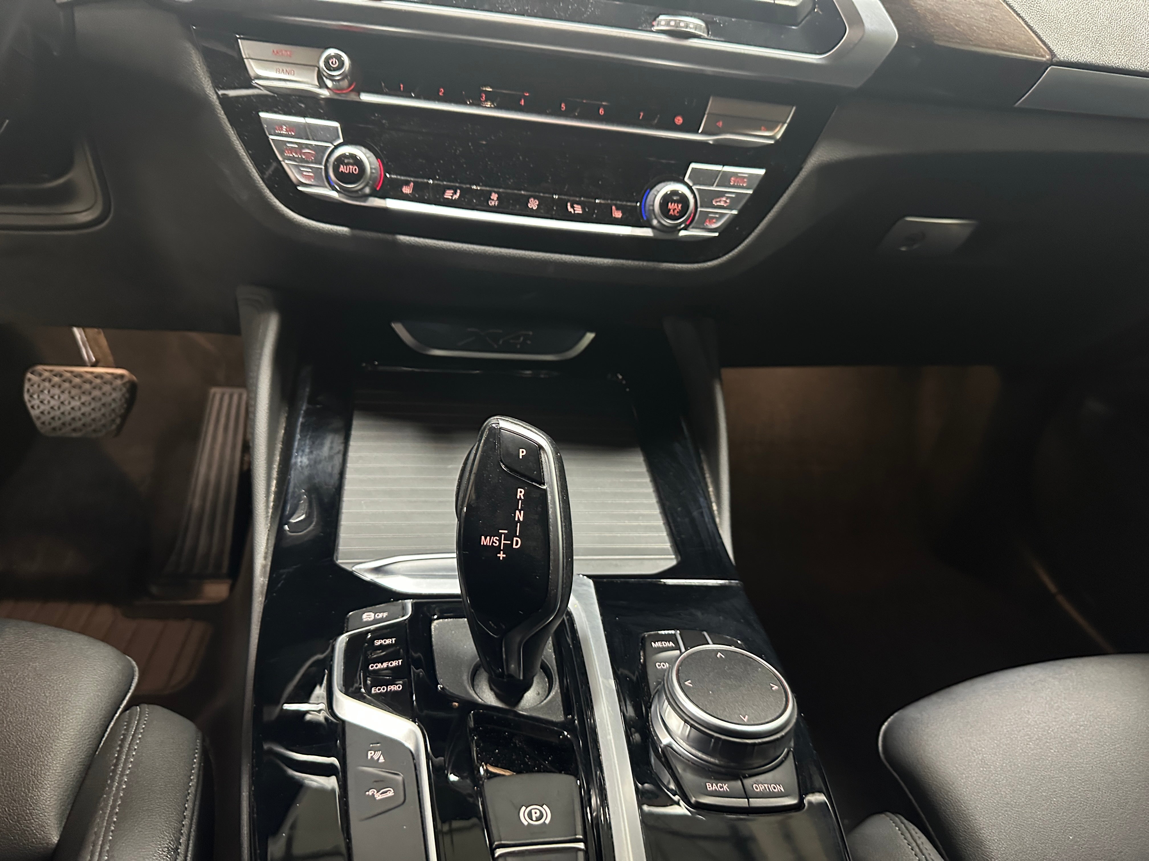 2021 BMW X4