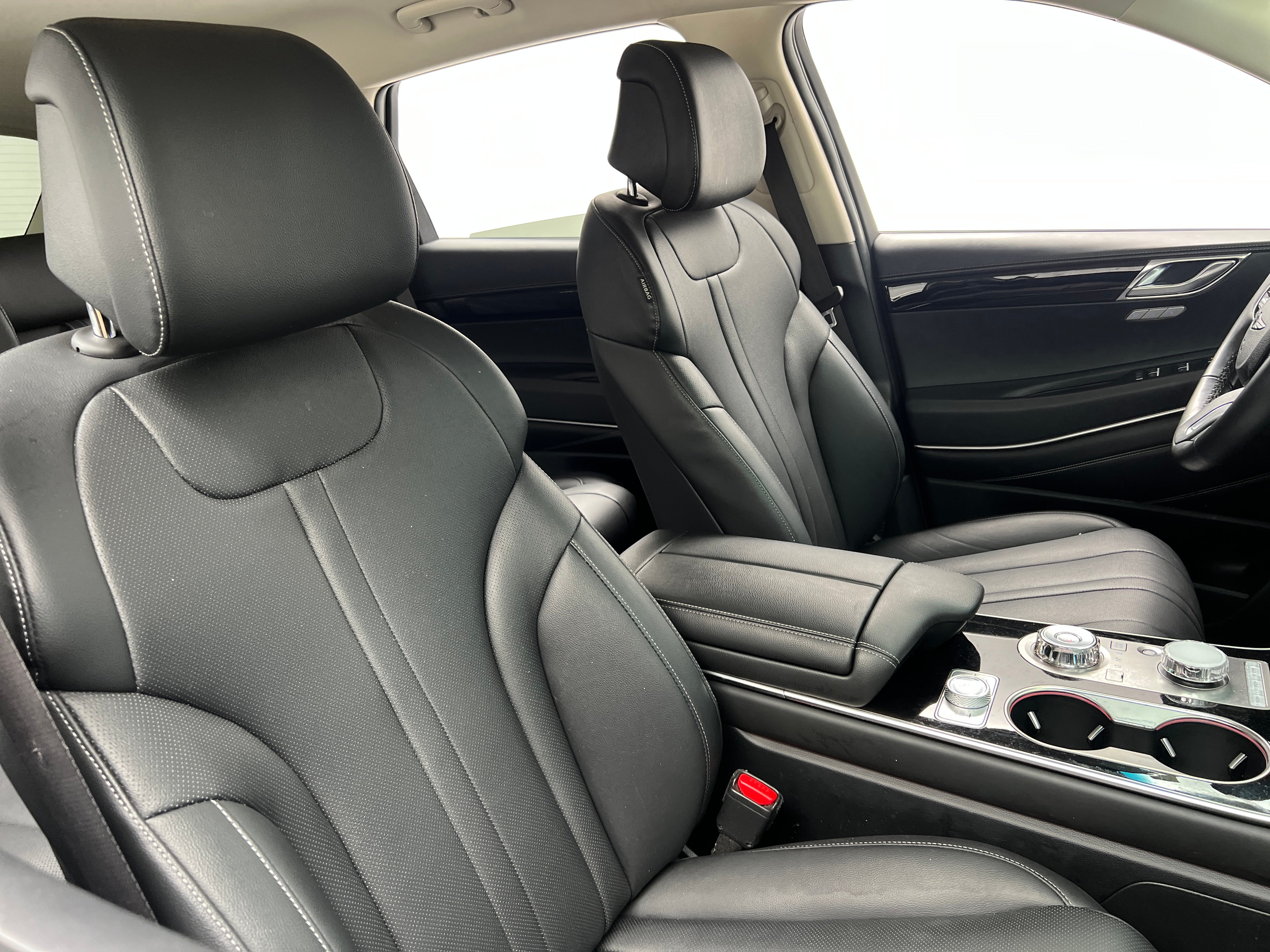 2026 GENESIS GV80