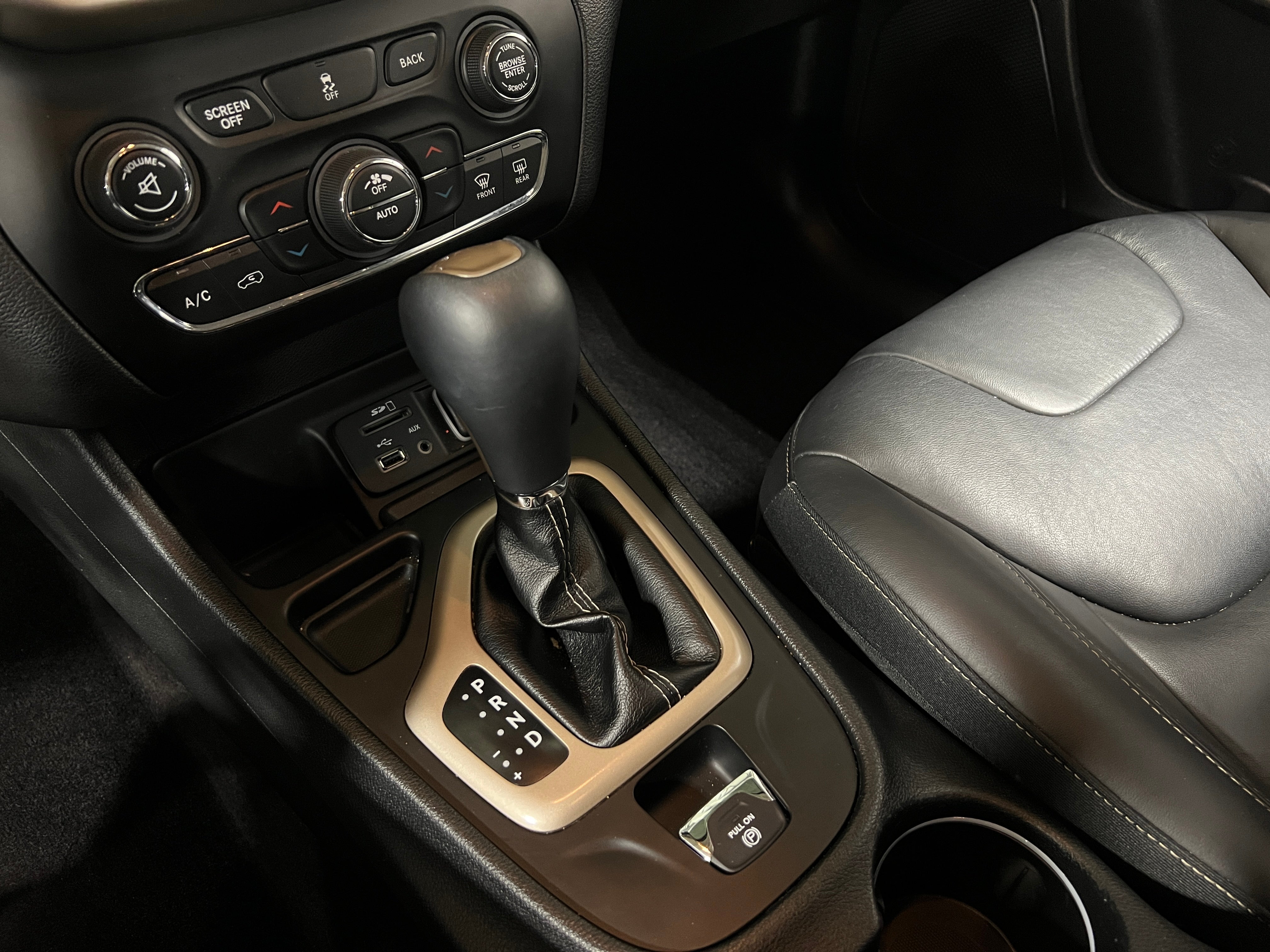 2018 Jeep Cherokee