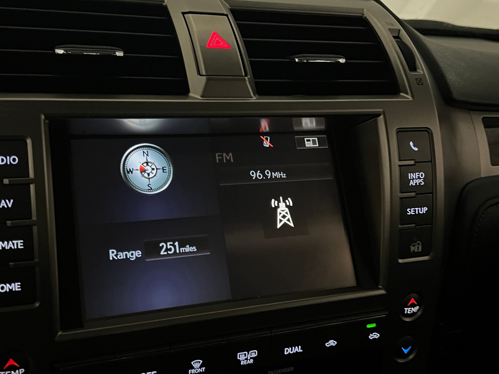 Thumbnail: 2018 Lexus GX - 3