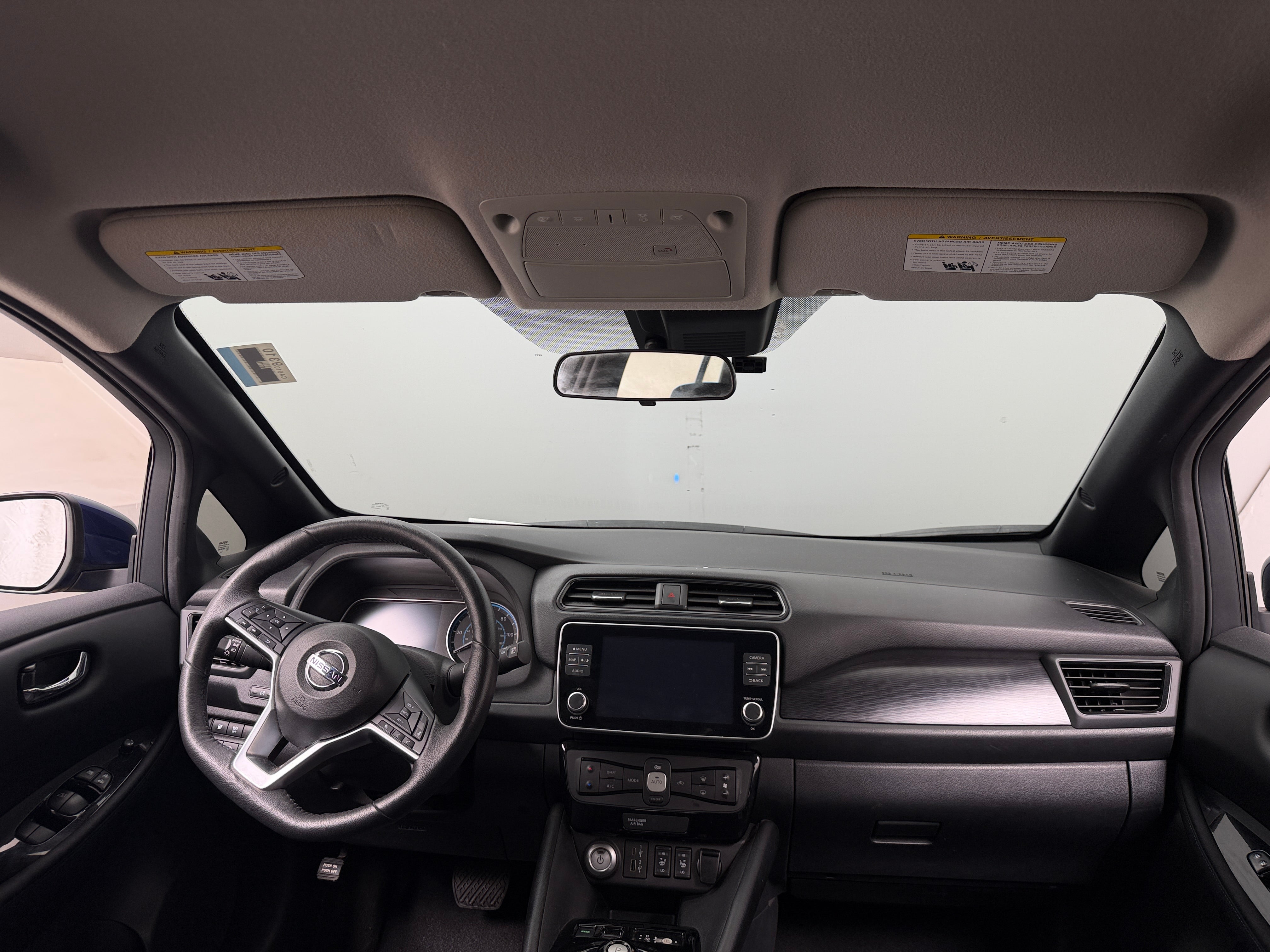 2022 Nissan LEAF