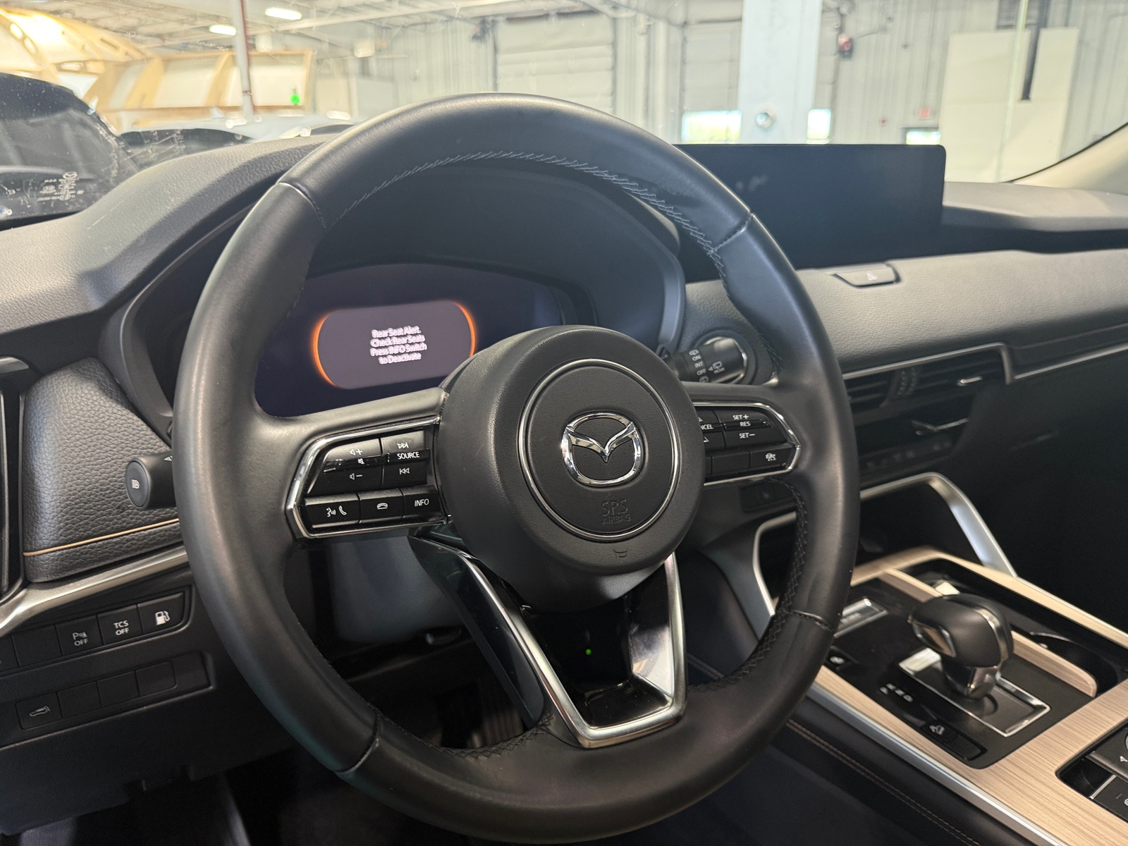 Thumbnail: 2025 Mazda CX-90 - 4