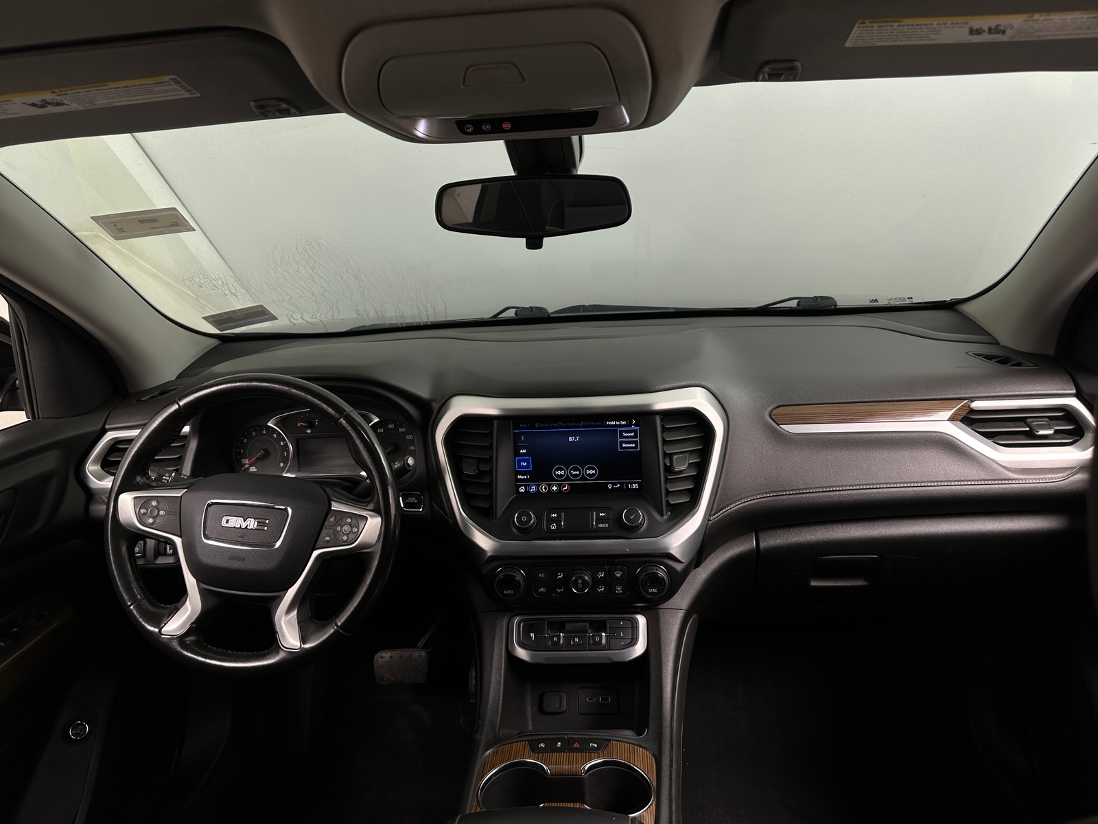 Thumbnail: 2020 GMC Acadia - 3