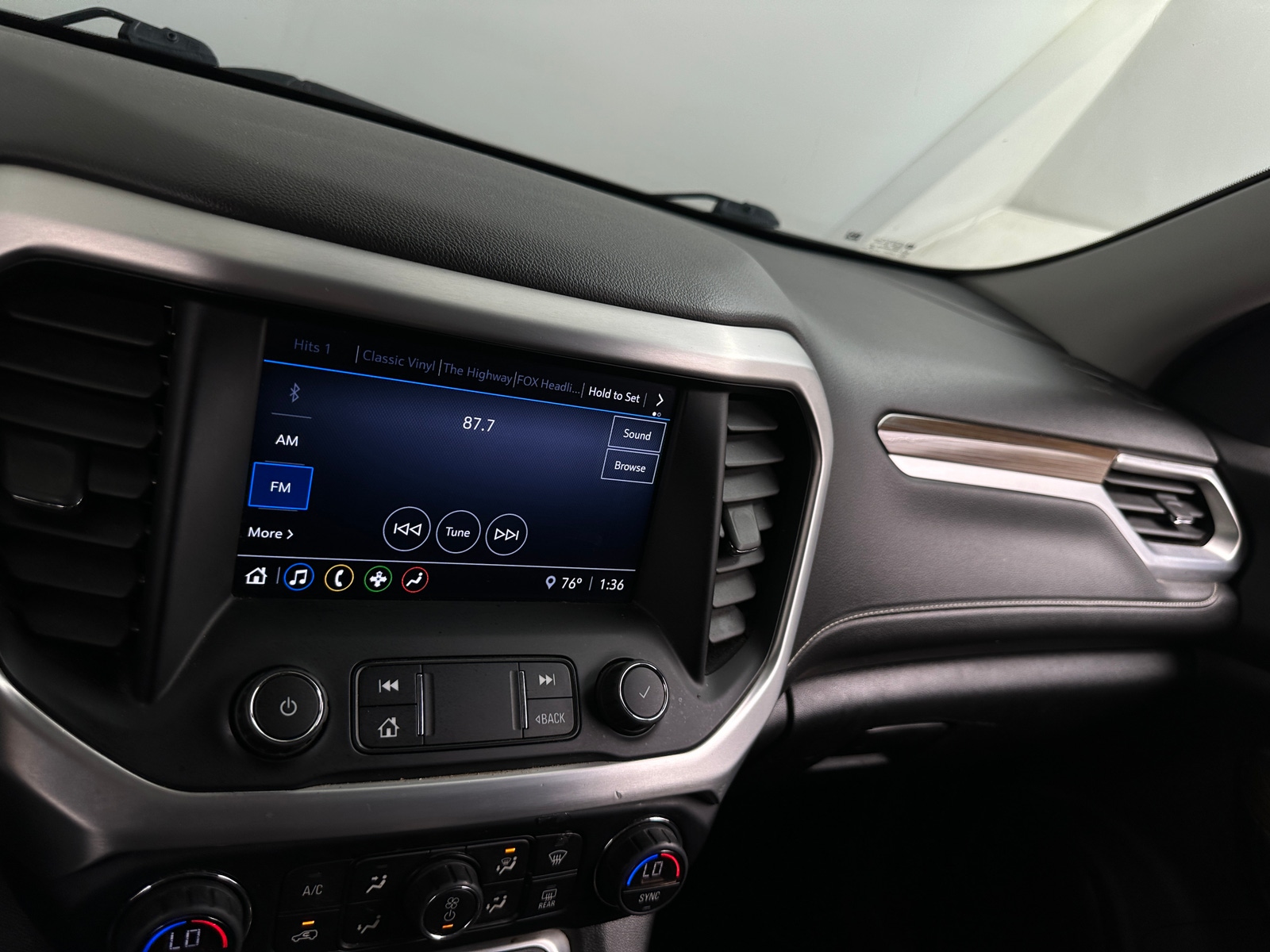 Thumbnail: 2020 GMC Acadia - 4