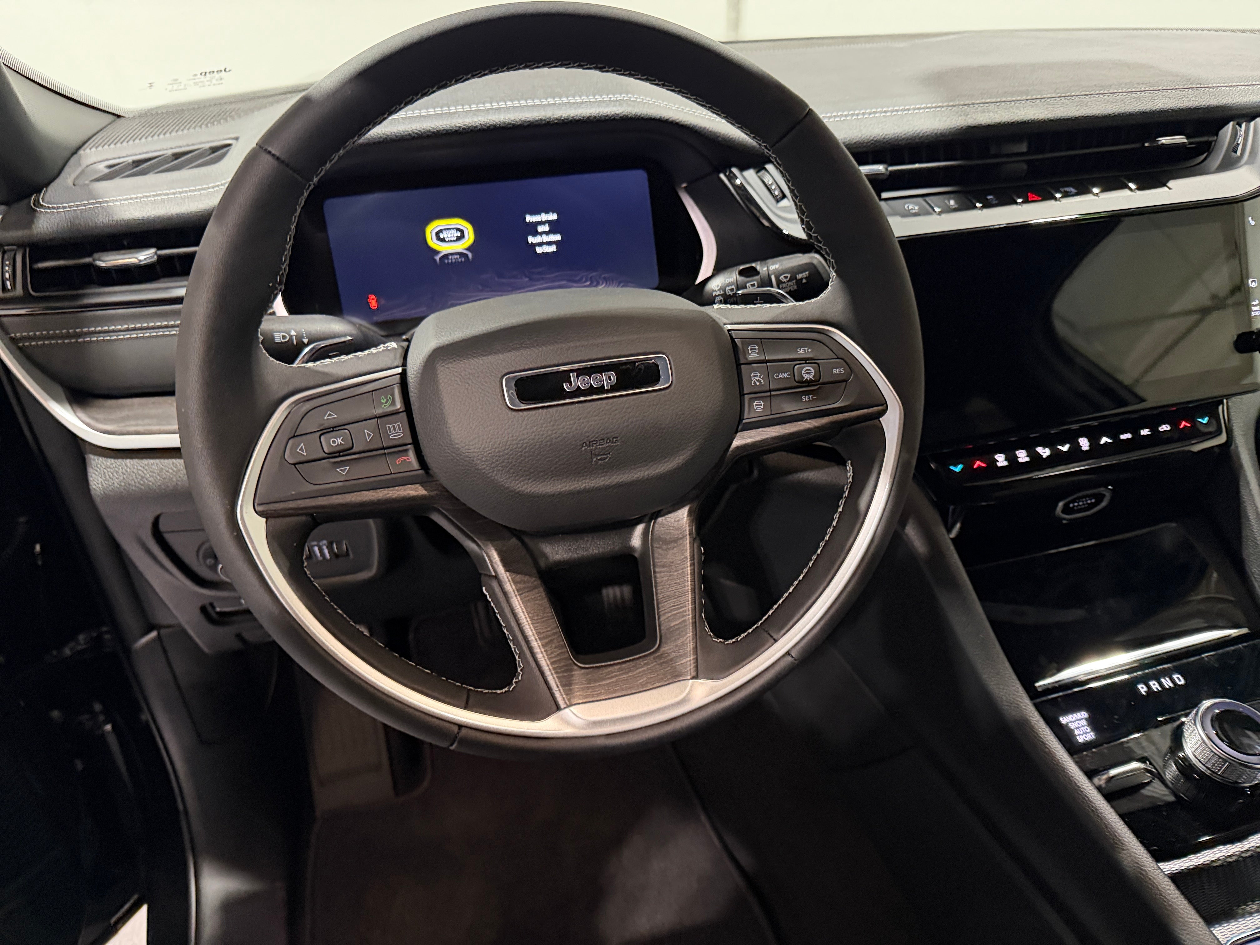 2027 Jeep Grand Cherokee L