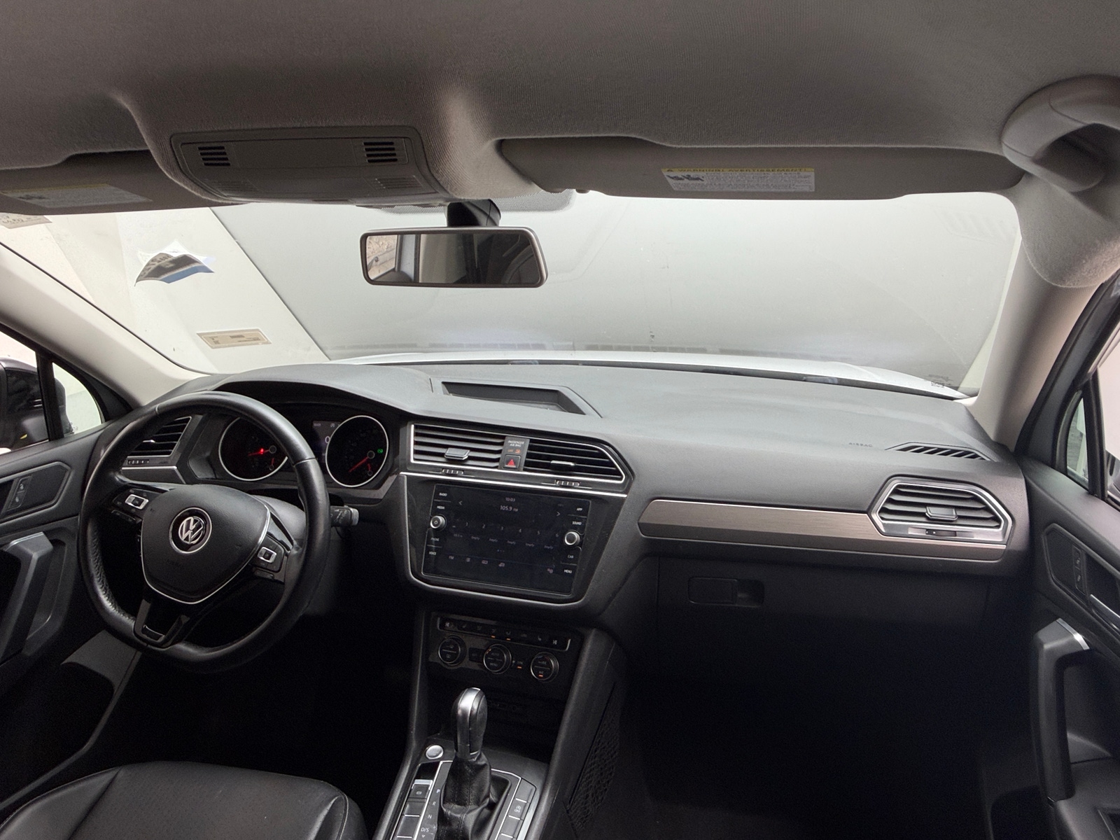Thumbnail: 2019 Volkswagen Tiguan - 3