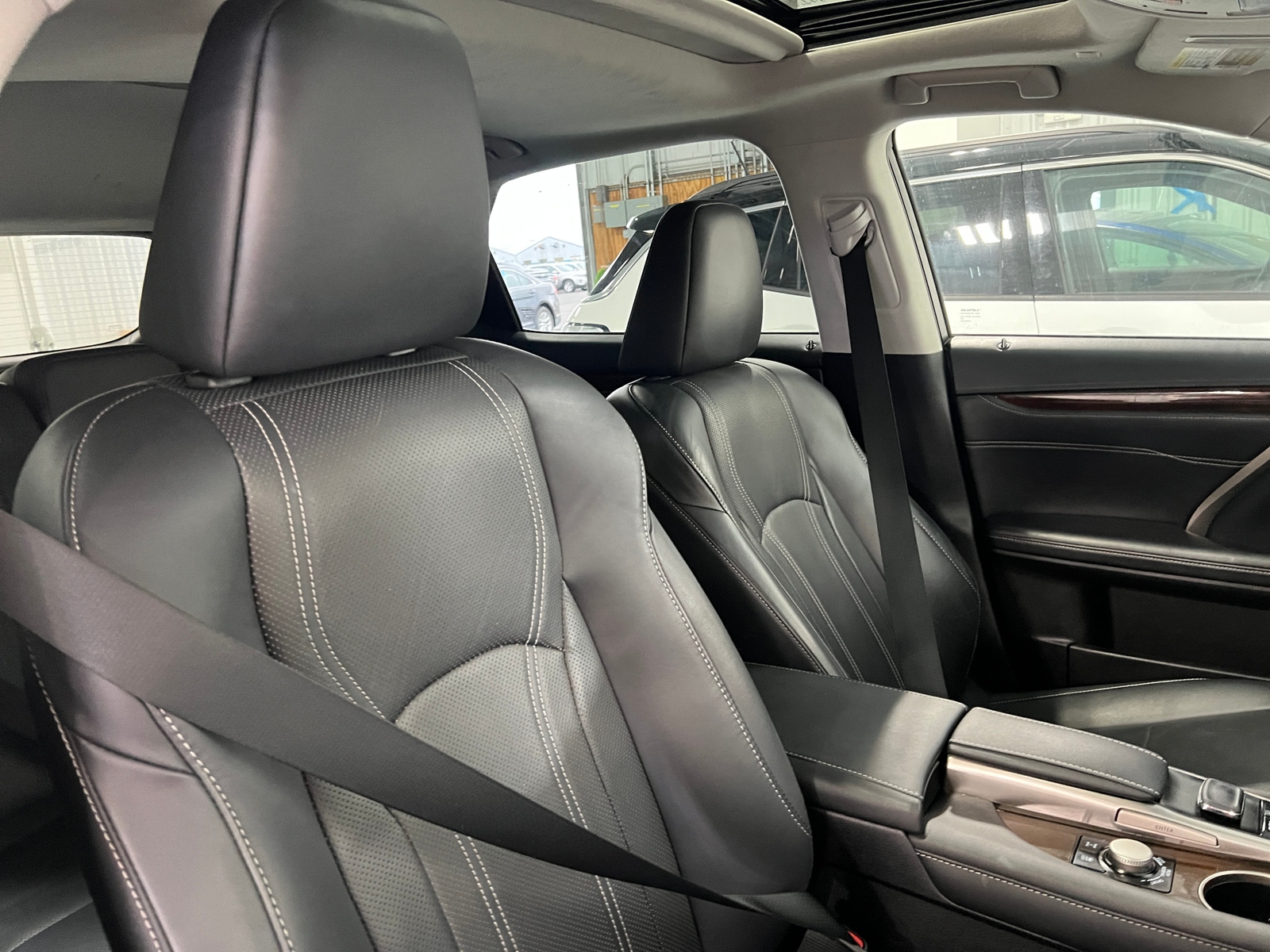 Thumbnail: 2019 Lexus RX - 2