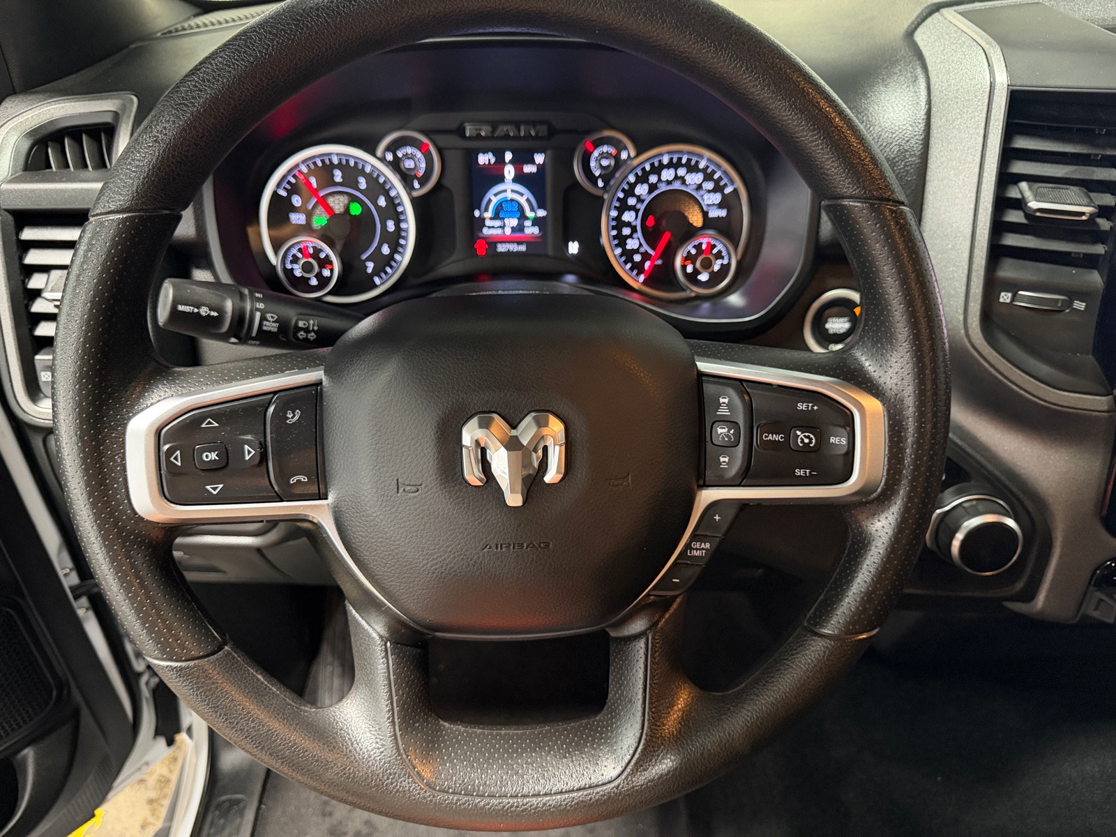 Thumbnail: 2025 RAM 1500 - 5