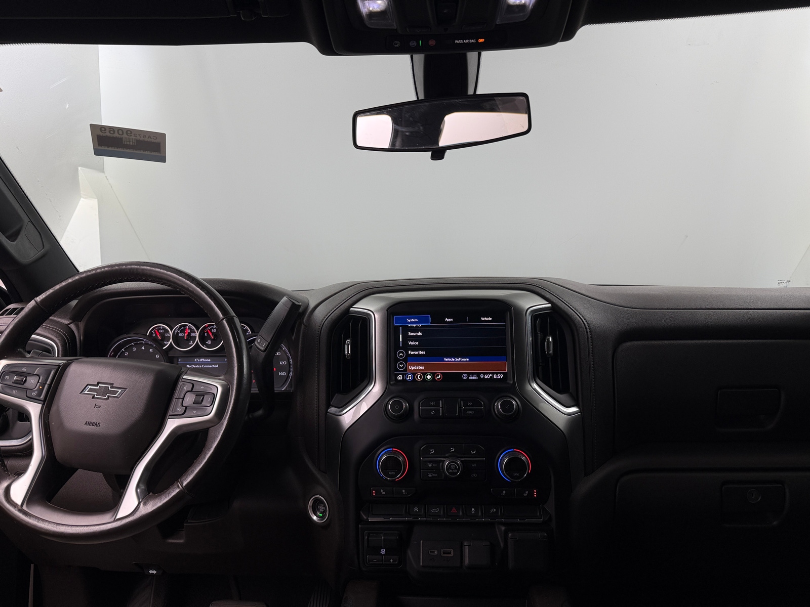 Thumbnail: 2020 Chevrolet Silverado 1500 - 3