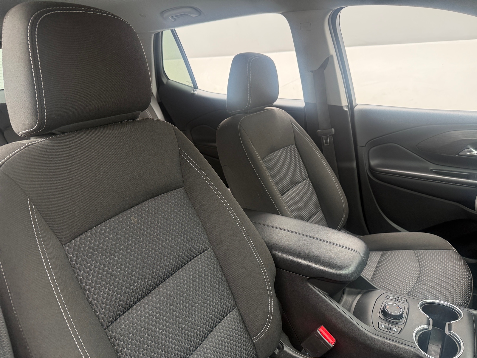 Thumbnail: 2022 GMC Terrain - 2