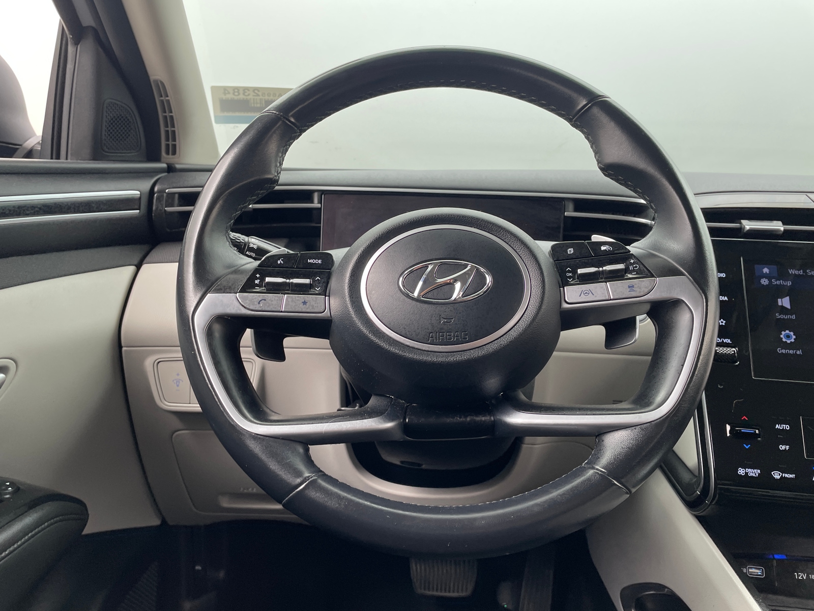 Thumbnail: 2022 Hyundai Tucson - 5