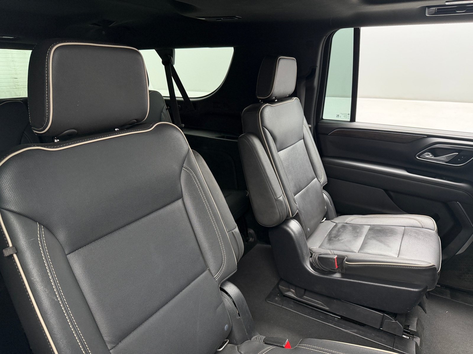 Thumbnail: 2022 Chevrolet Suburban - 5