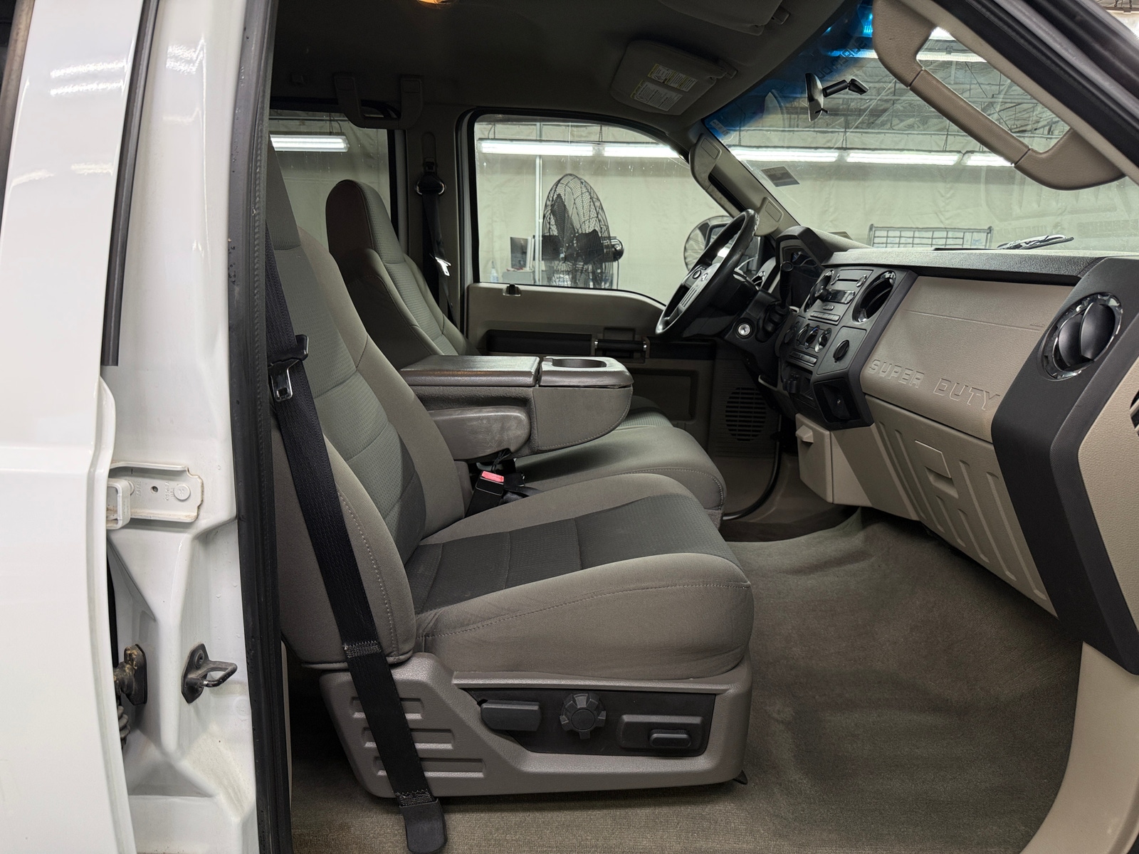 Thumbnail: 2010 Ford Econoline - 2