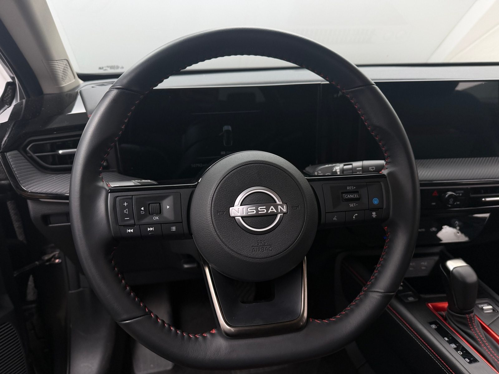Thumbnail: 2025 Nissan Kicks - 4