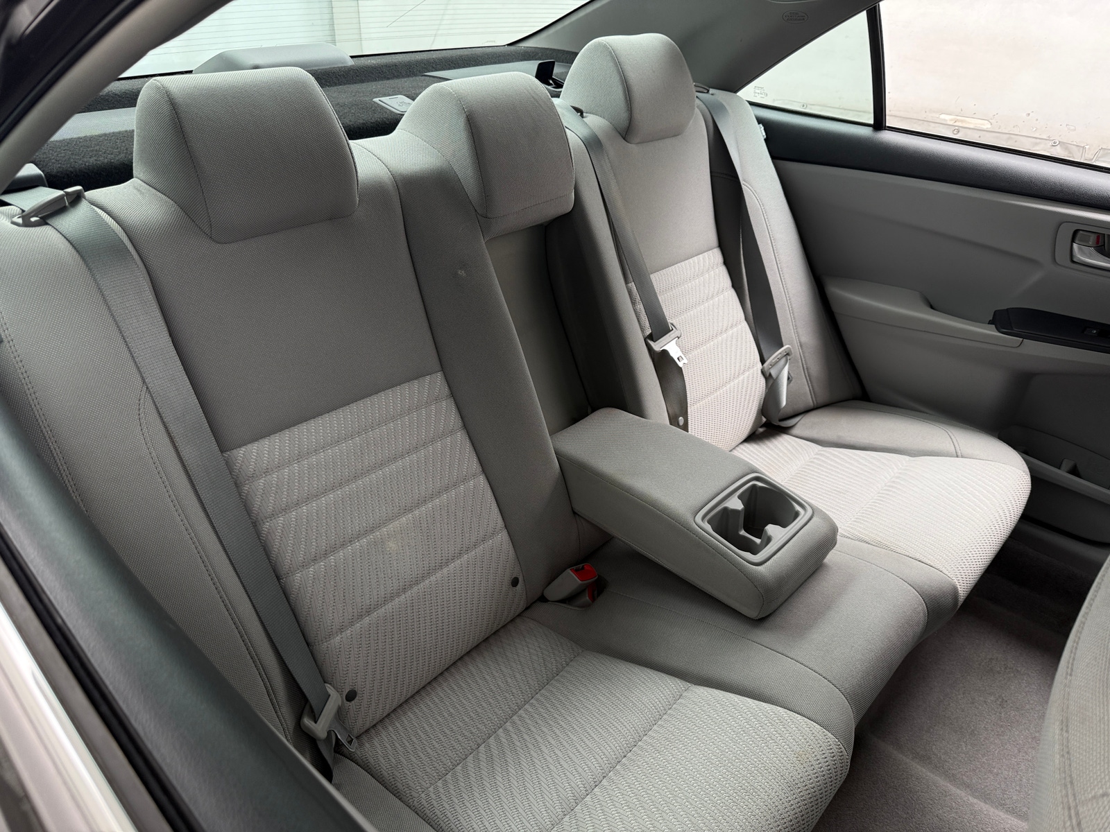 Thumbnail: 2015 Toyota Camry - 6