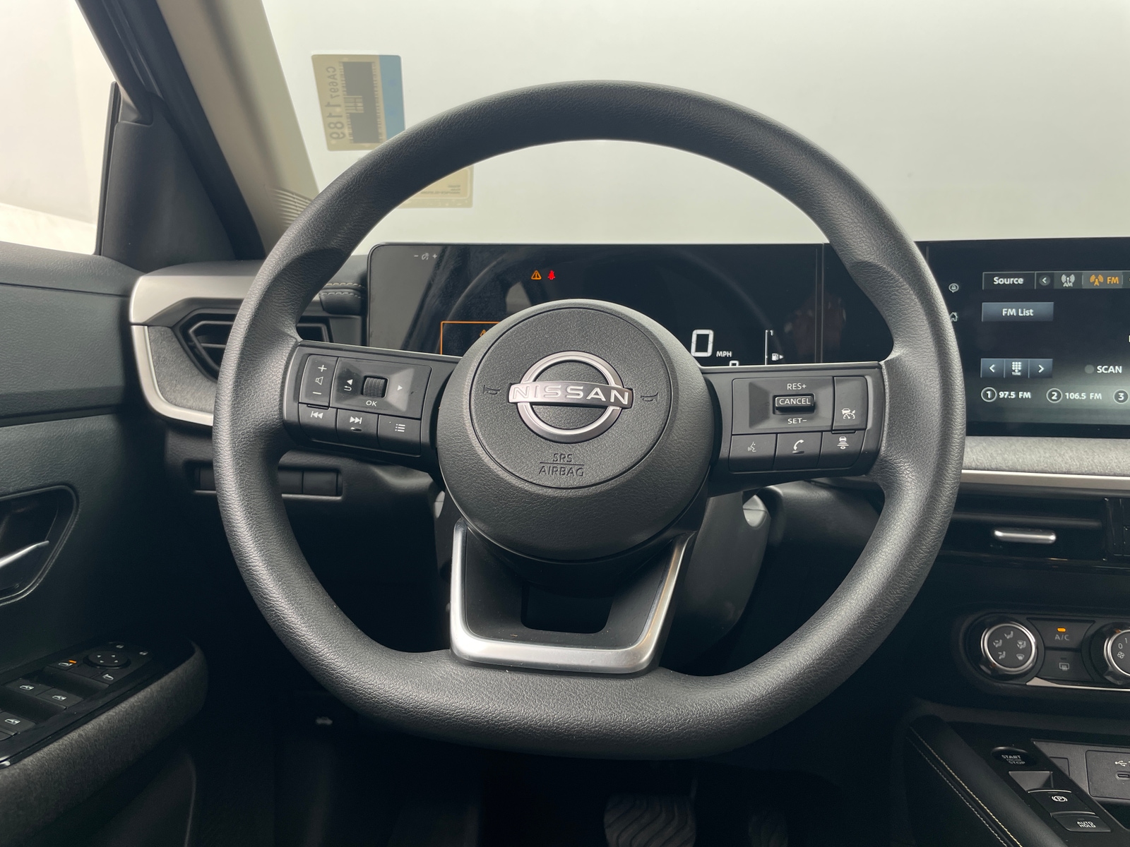 Thumbnail: 2025 Nissan Kicks - 5