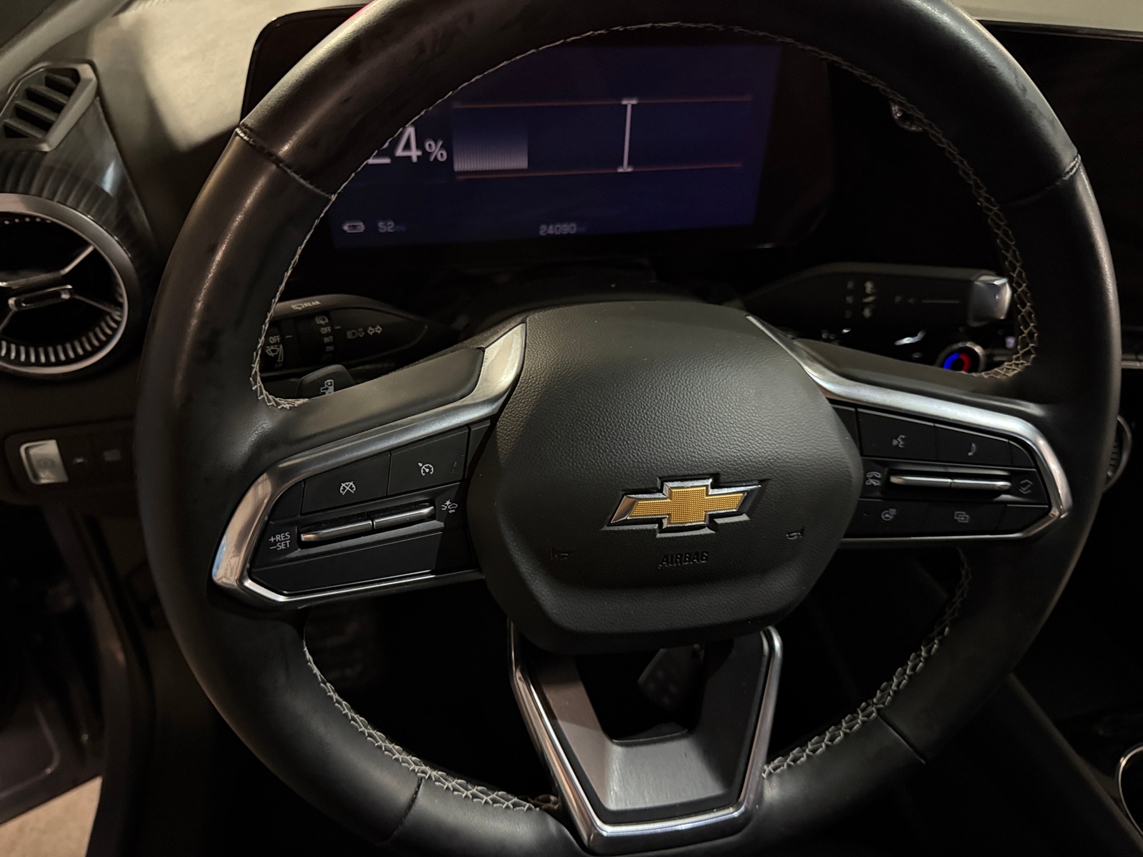 Thumbnail: 2024 Chevrolet Blazer EV - 4