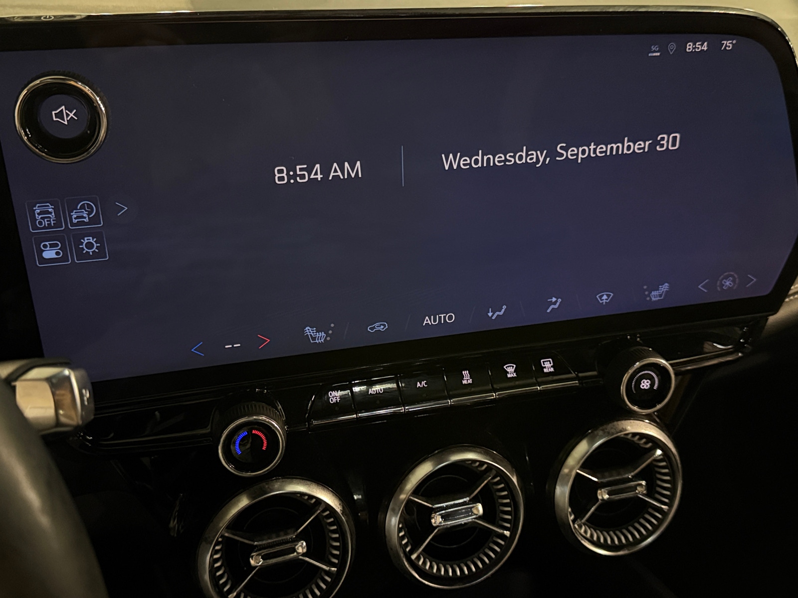 Thumbnail: 2024 Chevrolet Blazer EV - 3