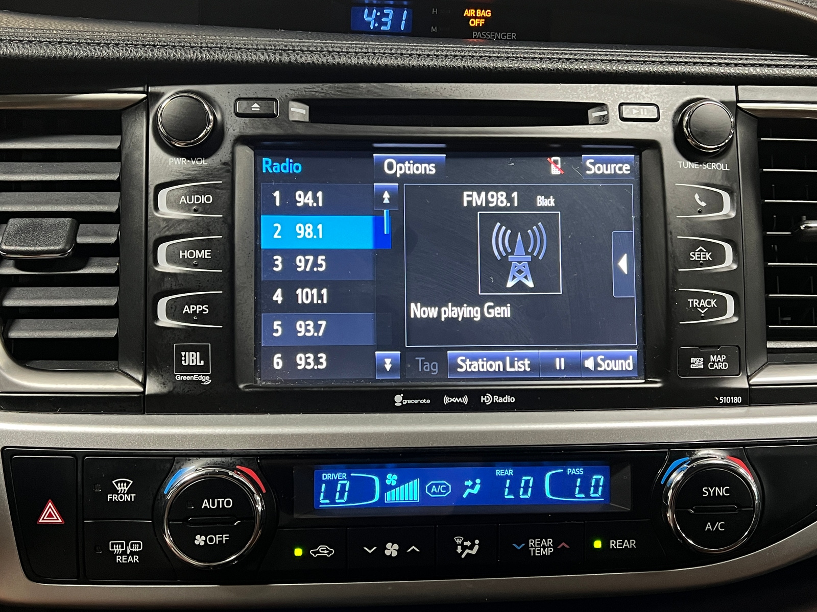 Thumbnail: 2018 Toyota Highlander - 4
