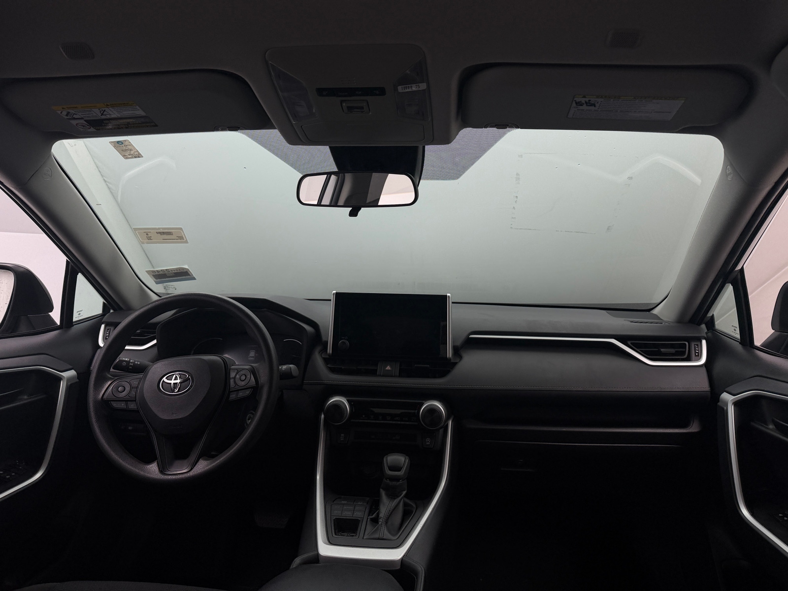 Thumbnail: 2025 Toyota RAV4 - 3