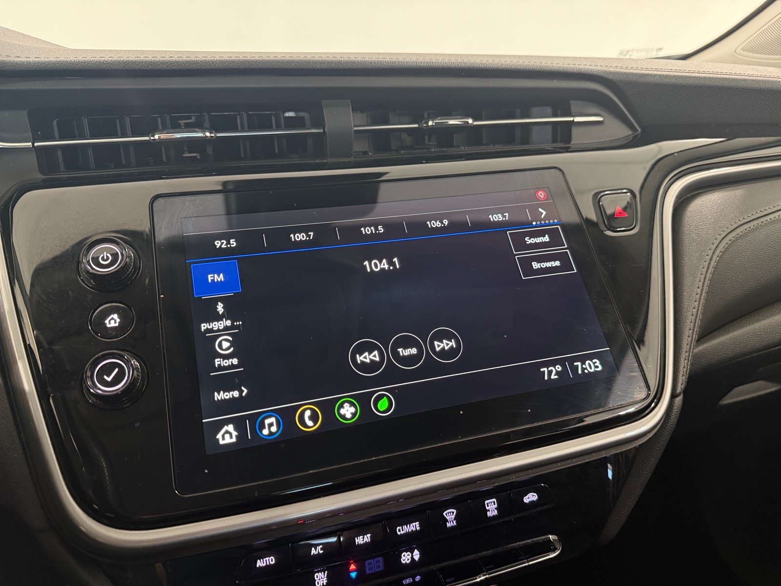 Thumbnail: 2023 Chevrolet Bolt EUV - 4