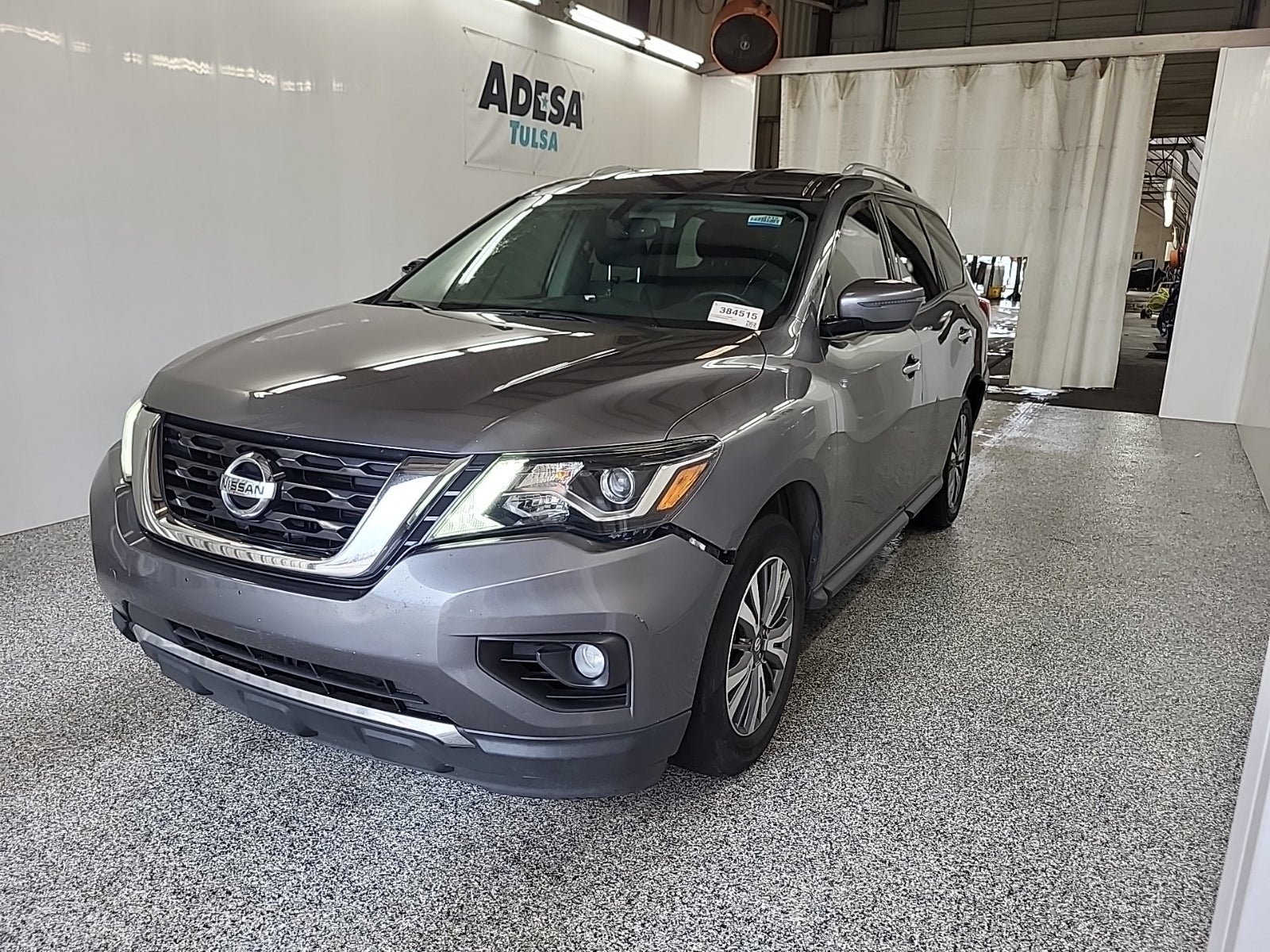2019 Nissan Pathfinder SV