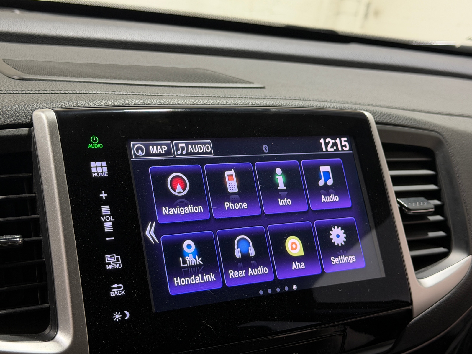 Thumbnail: 2016 Honda Pilot - 3