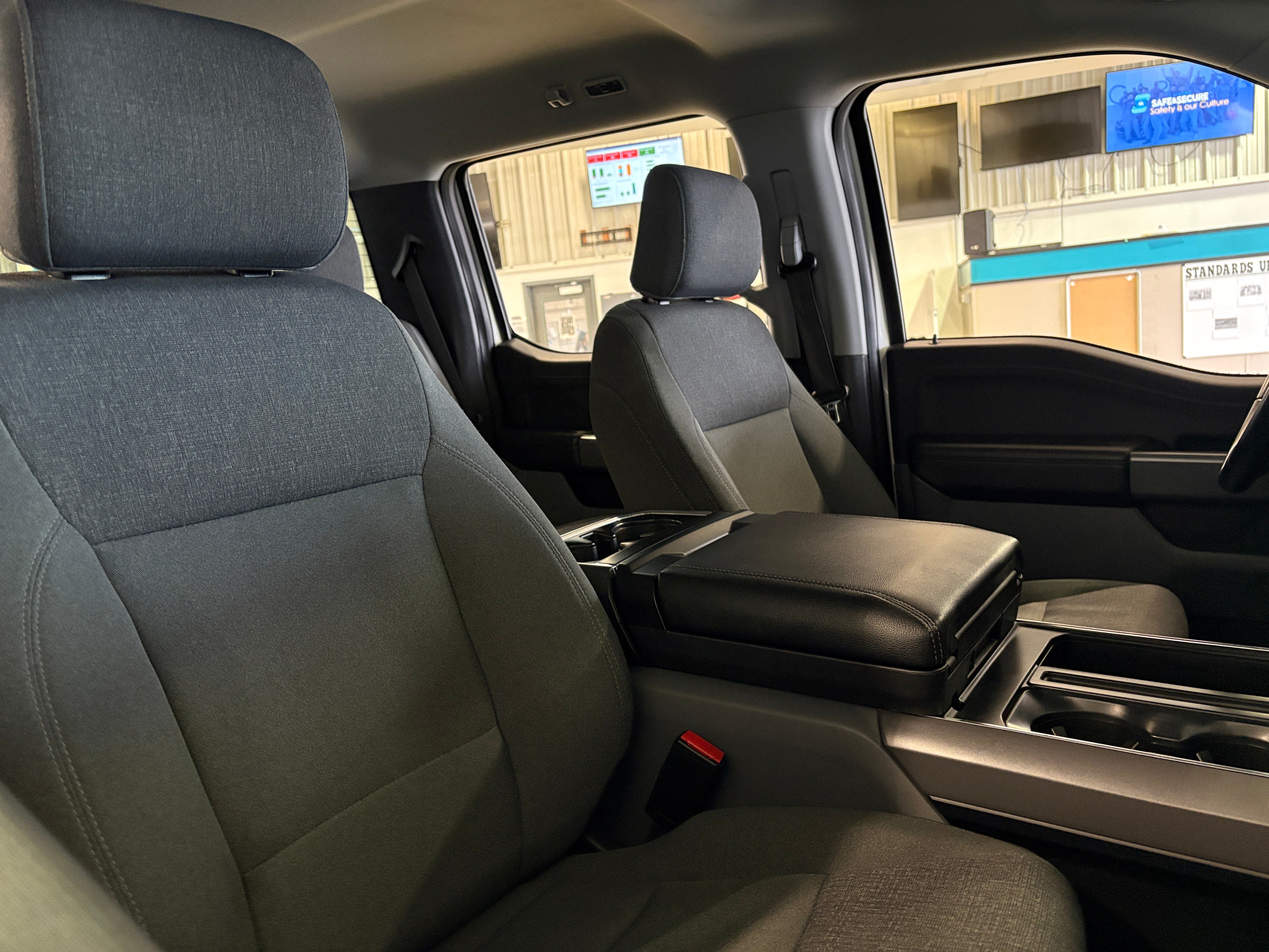 2024 Ford F-150 XLT - Photo 2