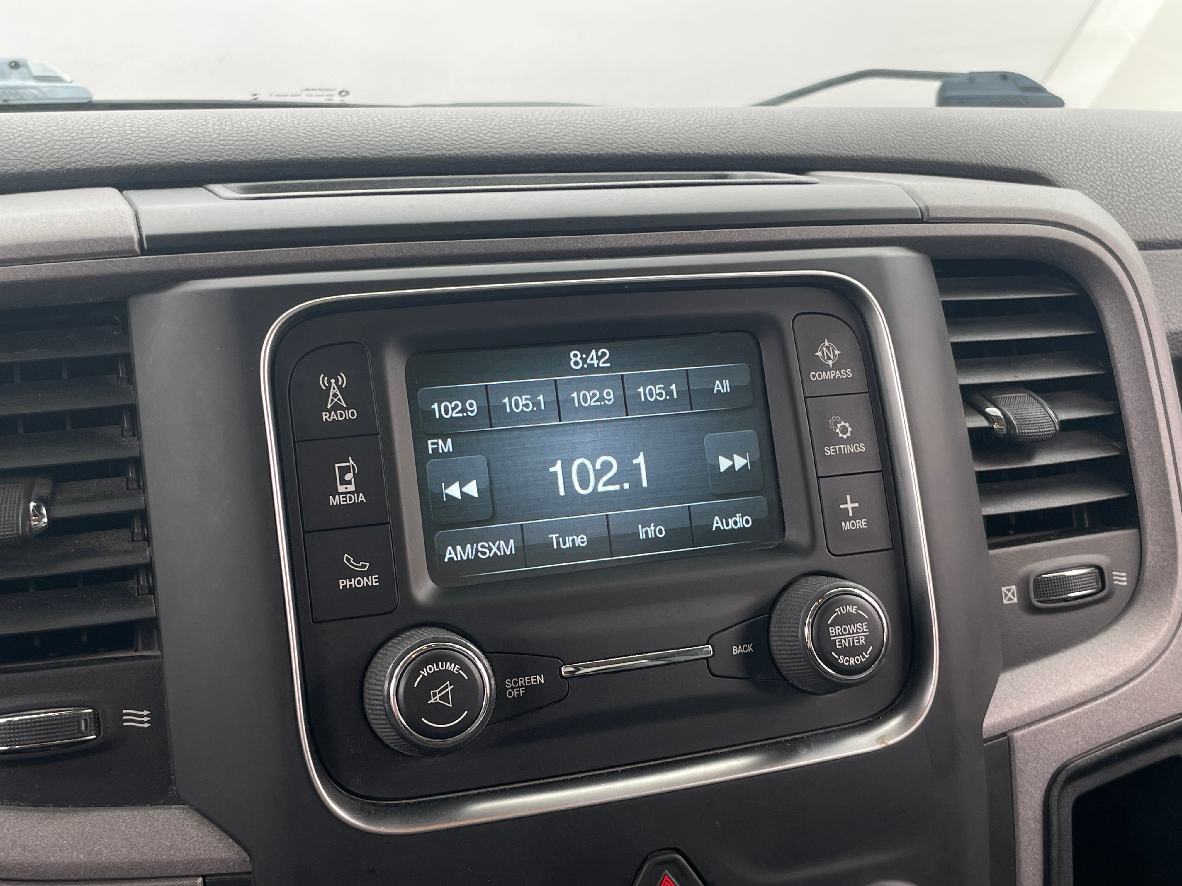 2016 RAM 1500 Pickup