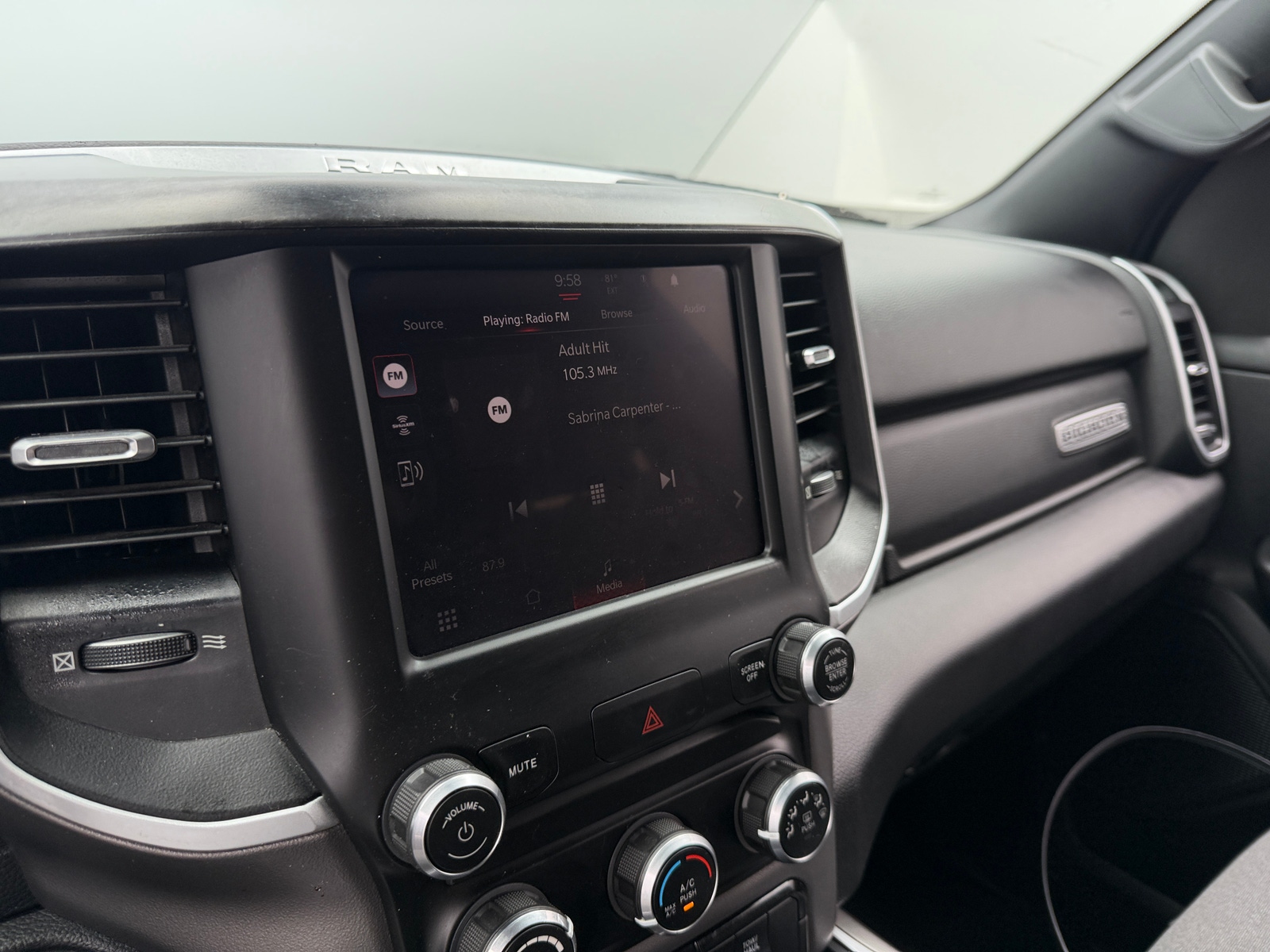 Thumbnail: 2022 RAM 1500 - 4