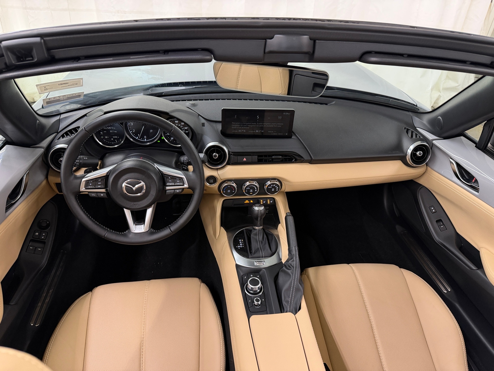 Thumbnail: 2024 Mazda MX-5 Miata - 2
