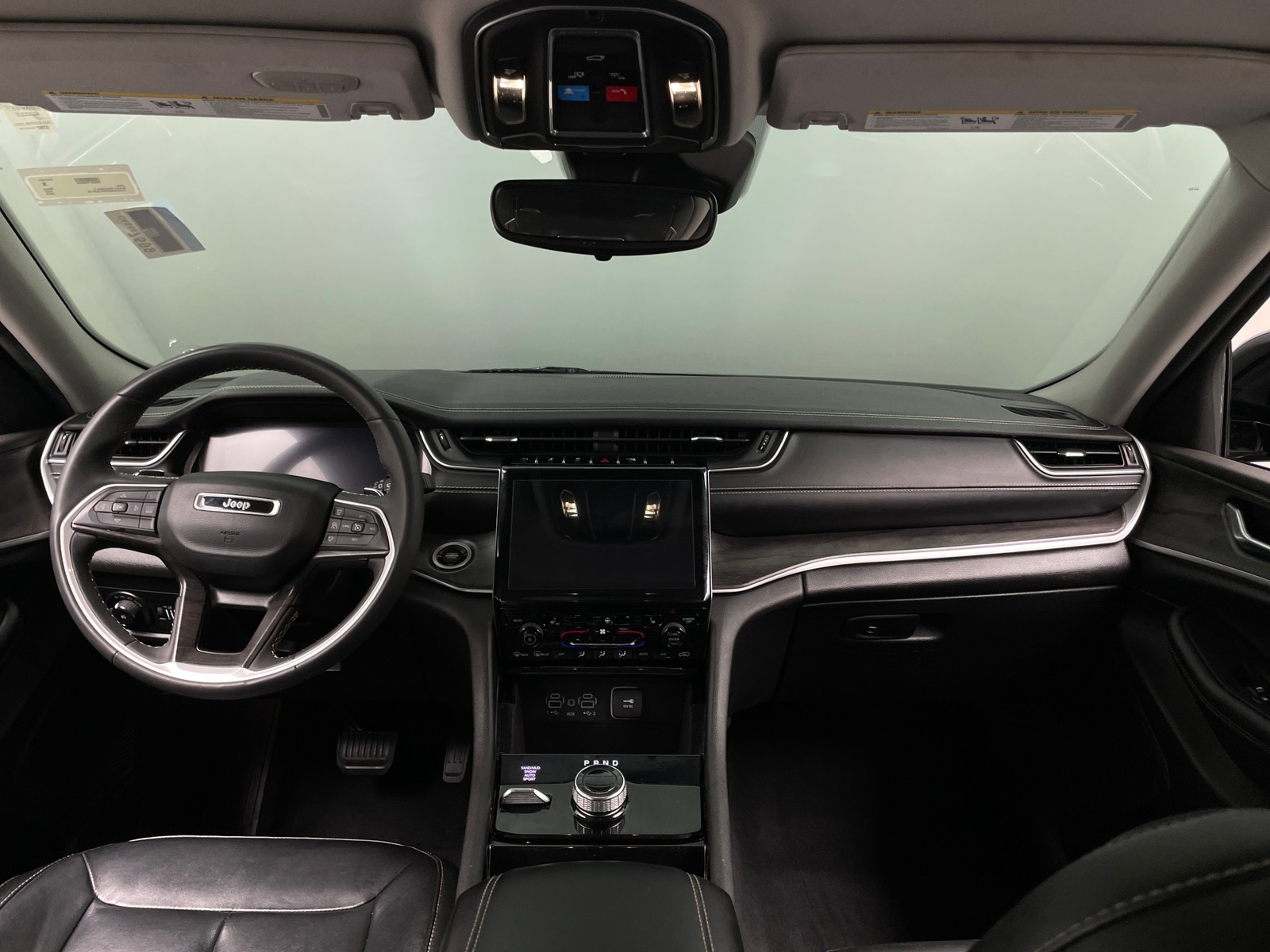 Thumbnail: 2023 Jeep Grand Cherokee L - 2