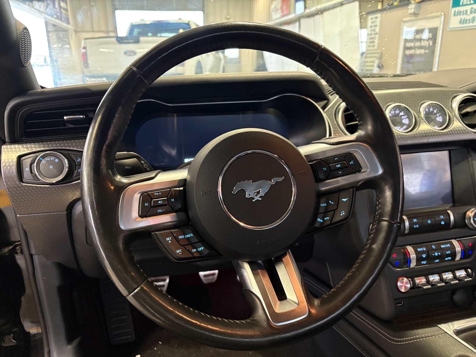 Thumbnail: 2019 Ford Mustang - 3