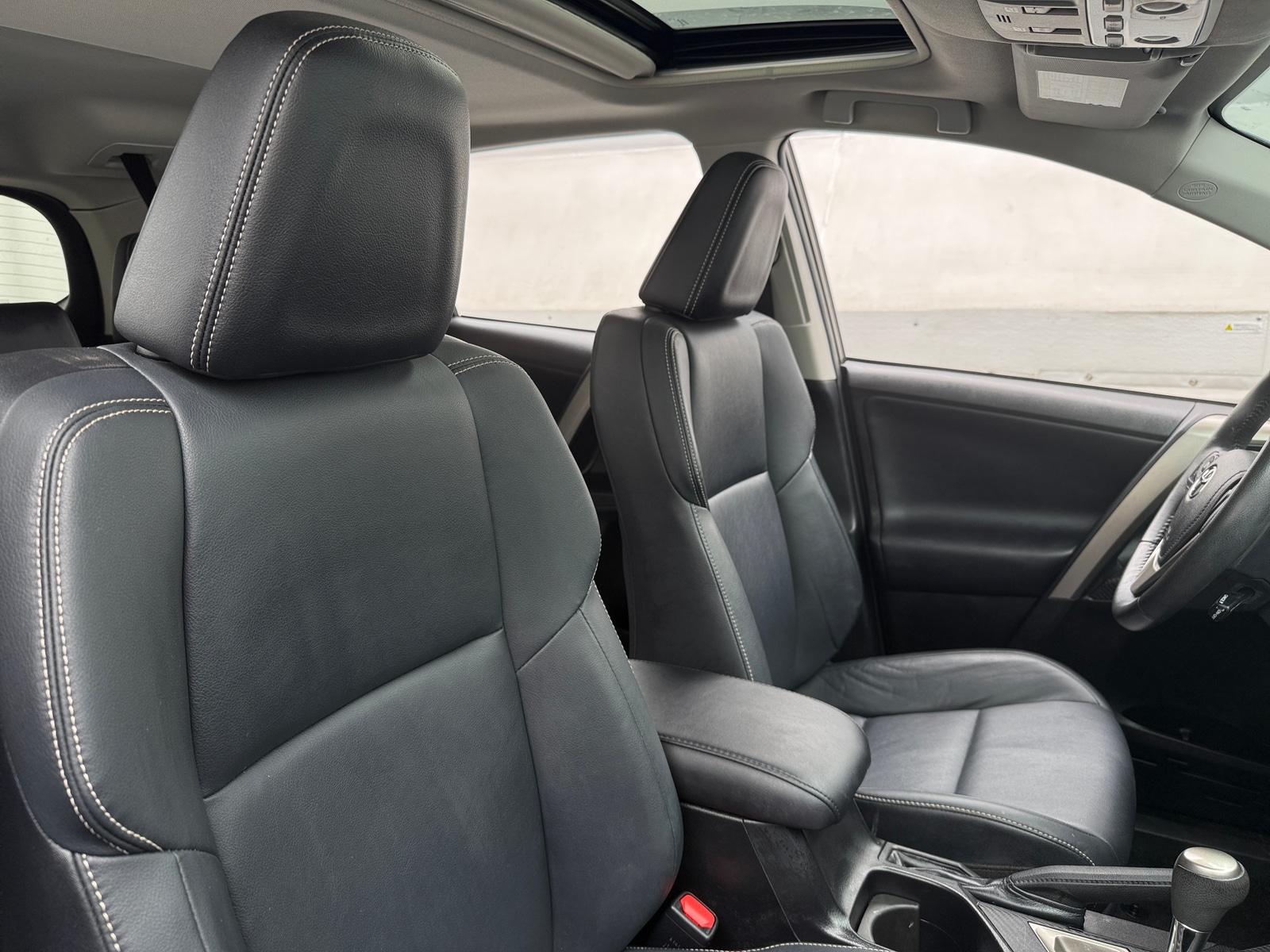 Thumbnail: 2013 Toyota RAV4 - 2