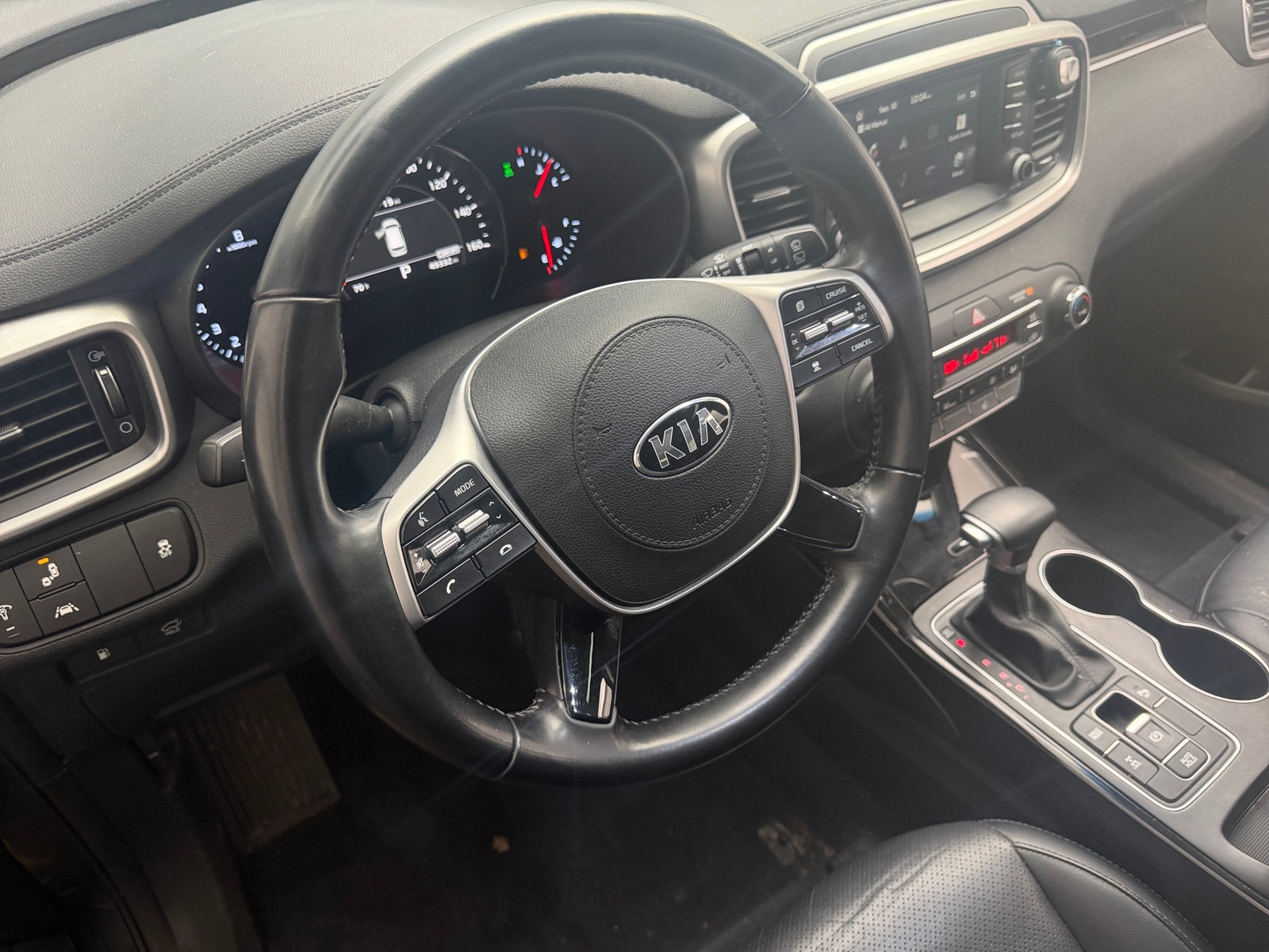 Thumbnail: 2020 Kia Sorento - 4