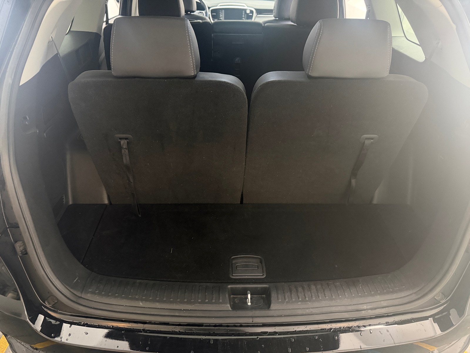 Thumbnail: 2020 Kia Sorento - 6