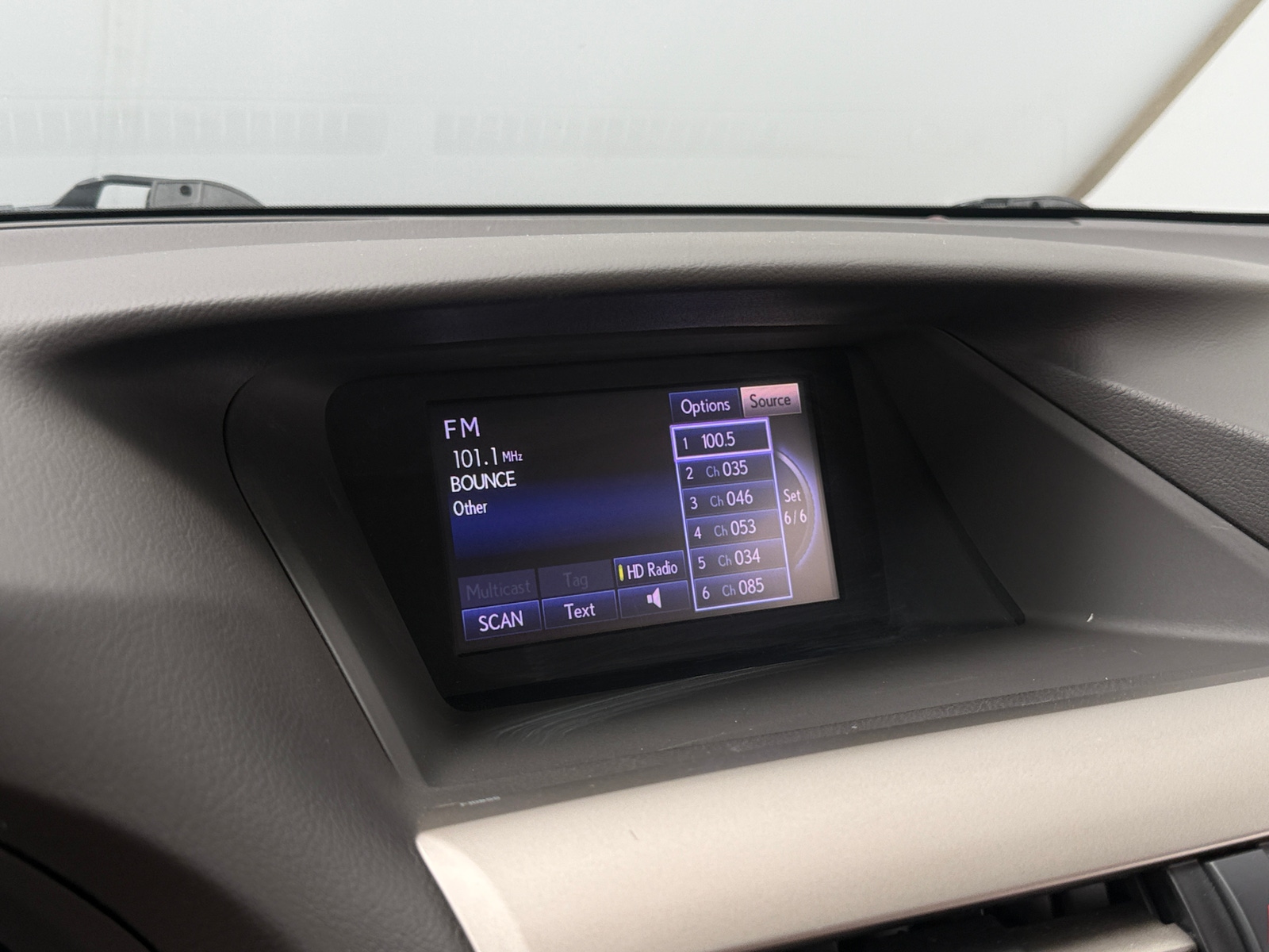 Thumbnail: 2015 Lexus RX - 4