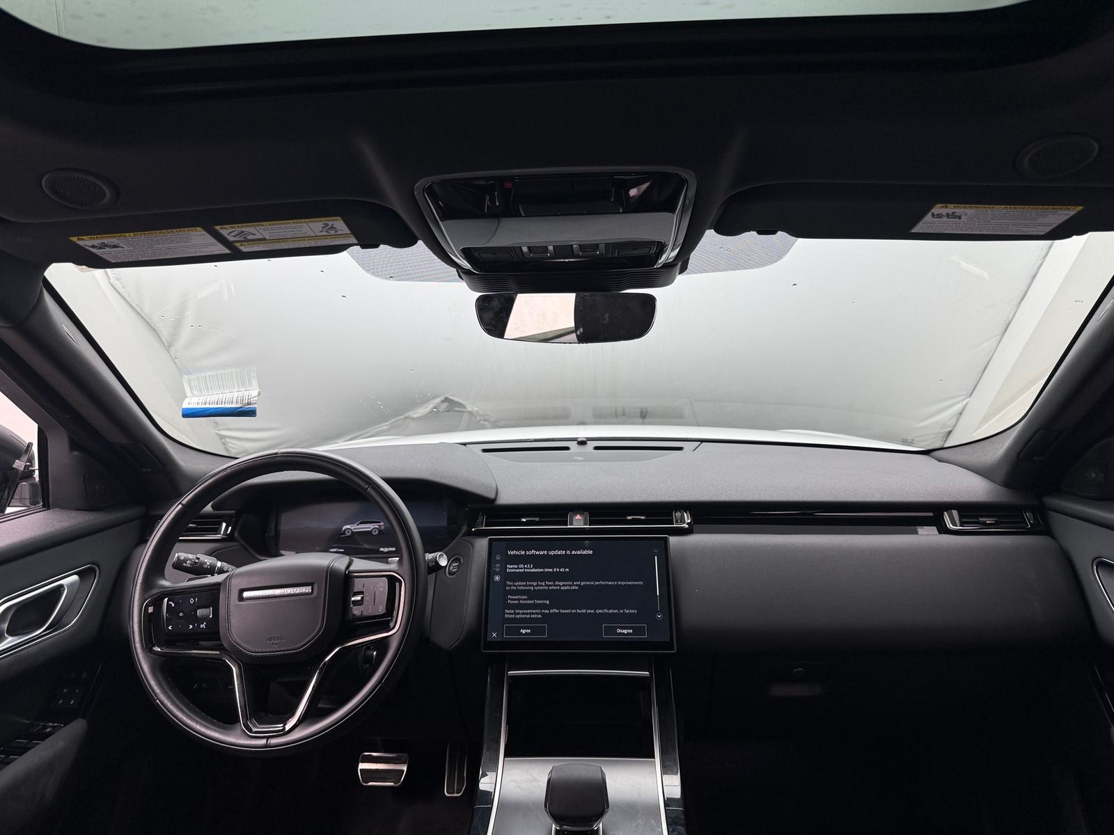 Thumbnail: 2025 Land Rover Range Rover Velar - 2