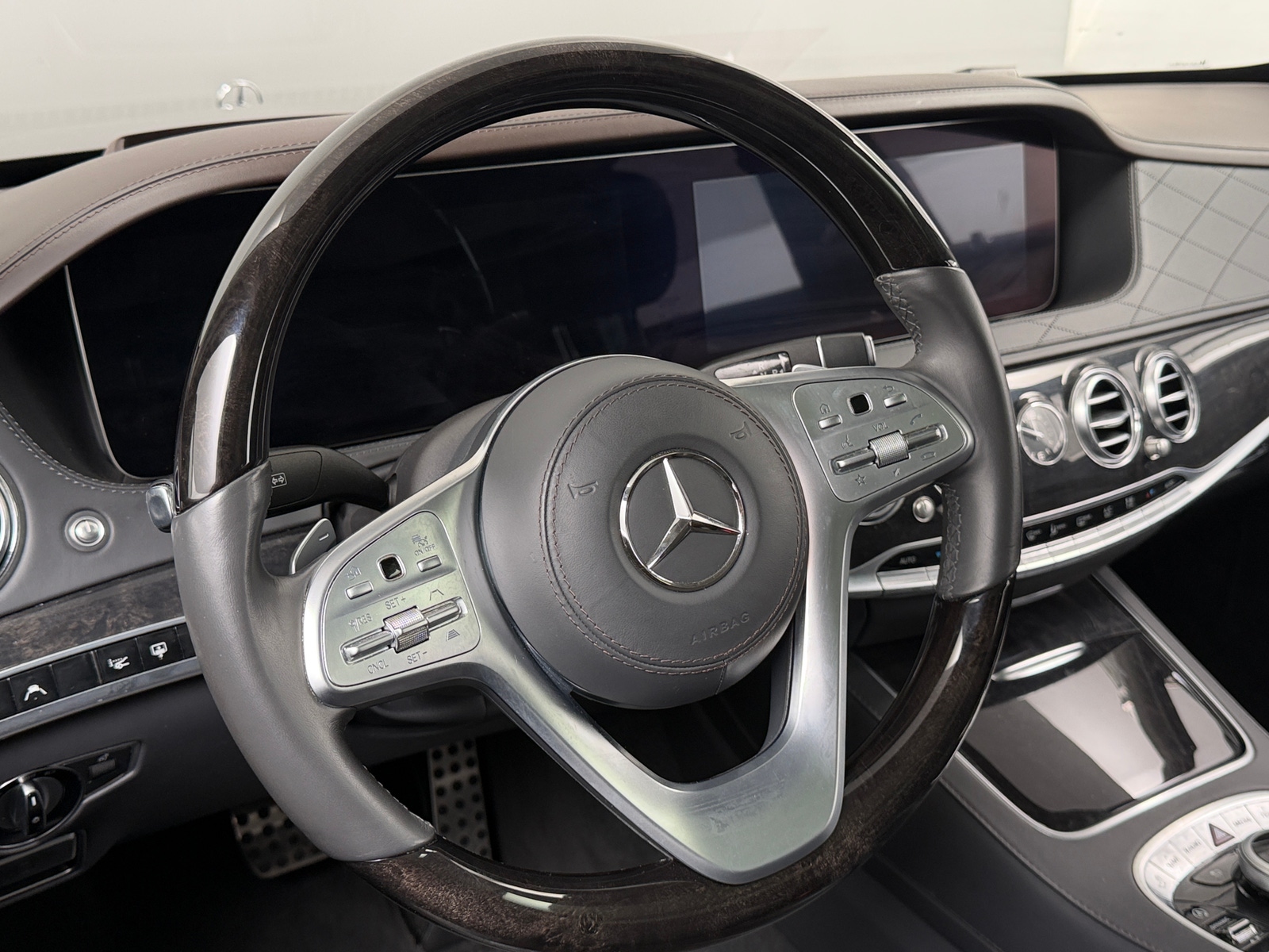 Thumbnail: 2020 Mercedes-Benz S-Class - 4