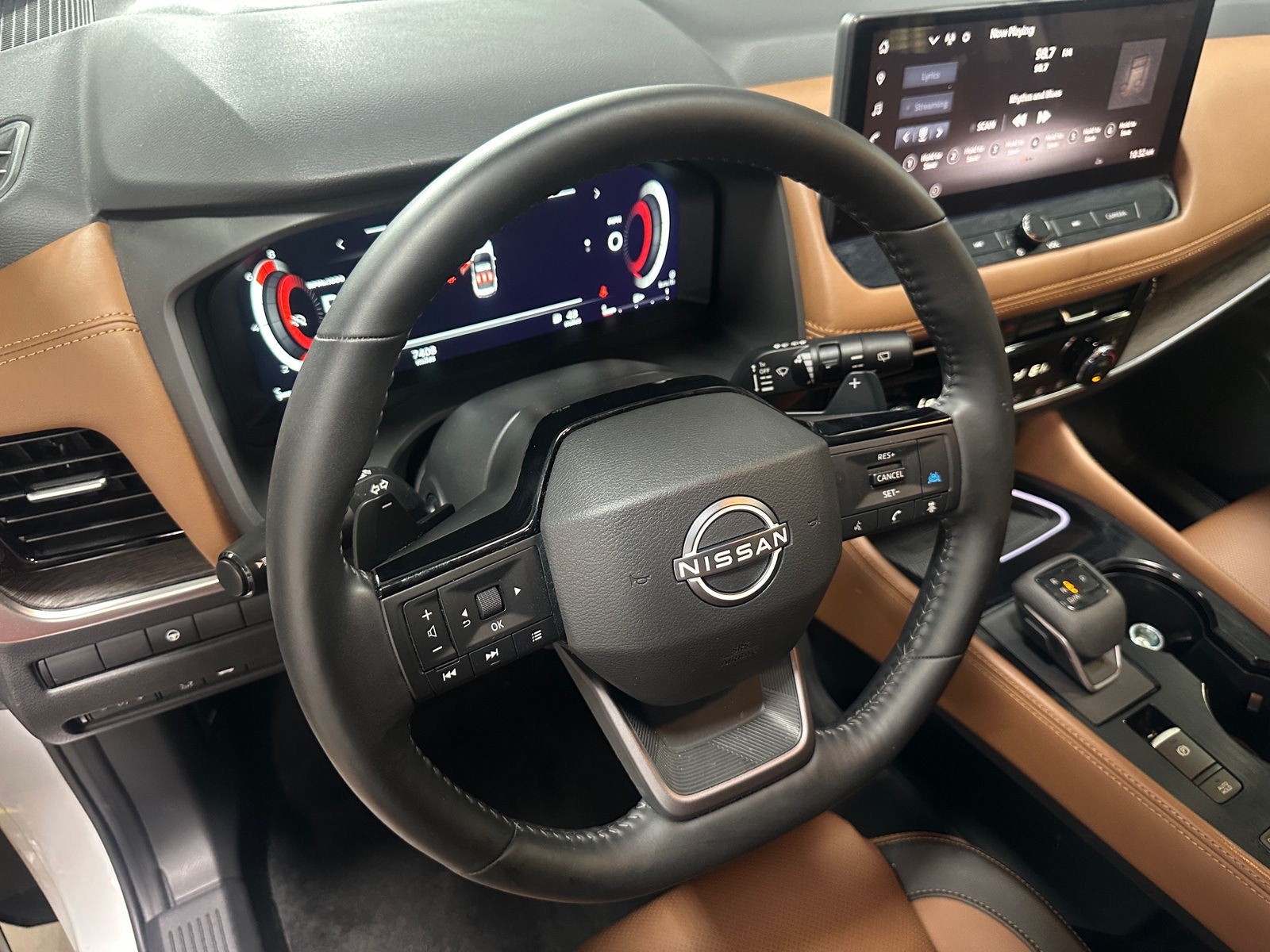 Thumbnail: 2025 Nissan Rogue - 4