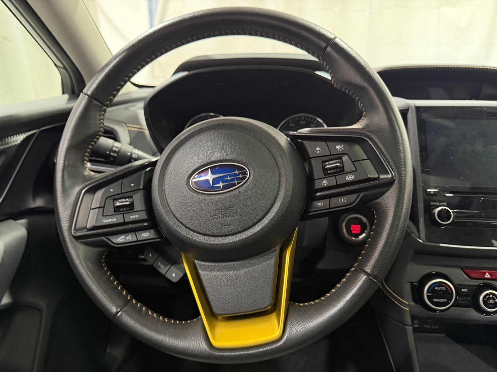 Thumbnail: 2022 Subaru Crosstrek - 4