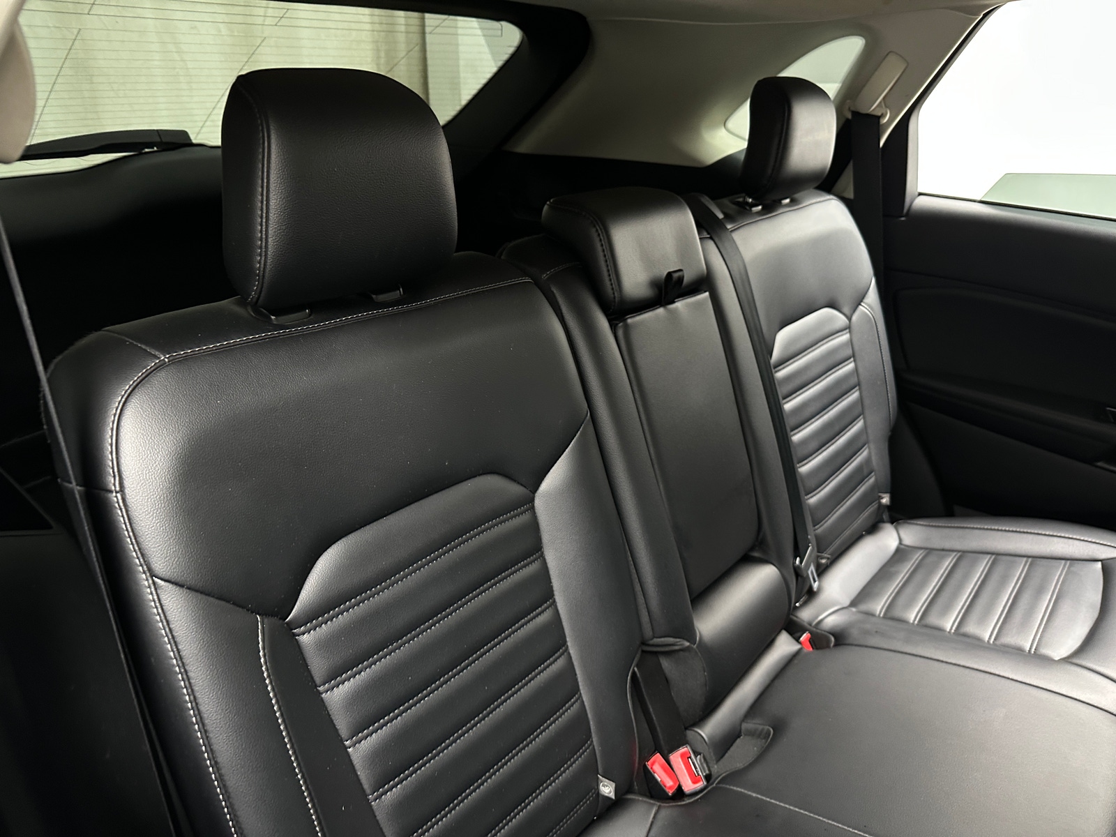 Thumbnail: 2019 Ford Edge - 5