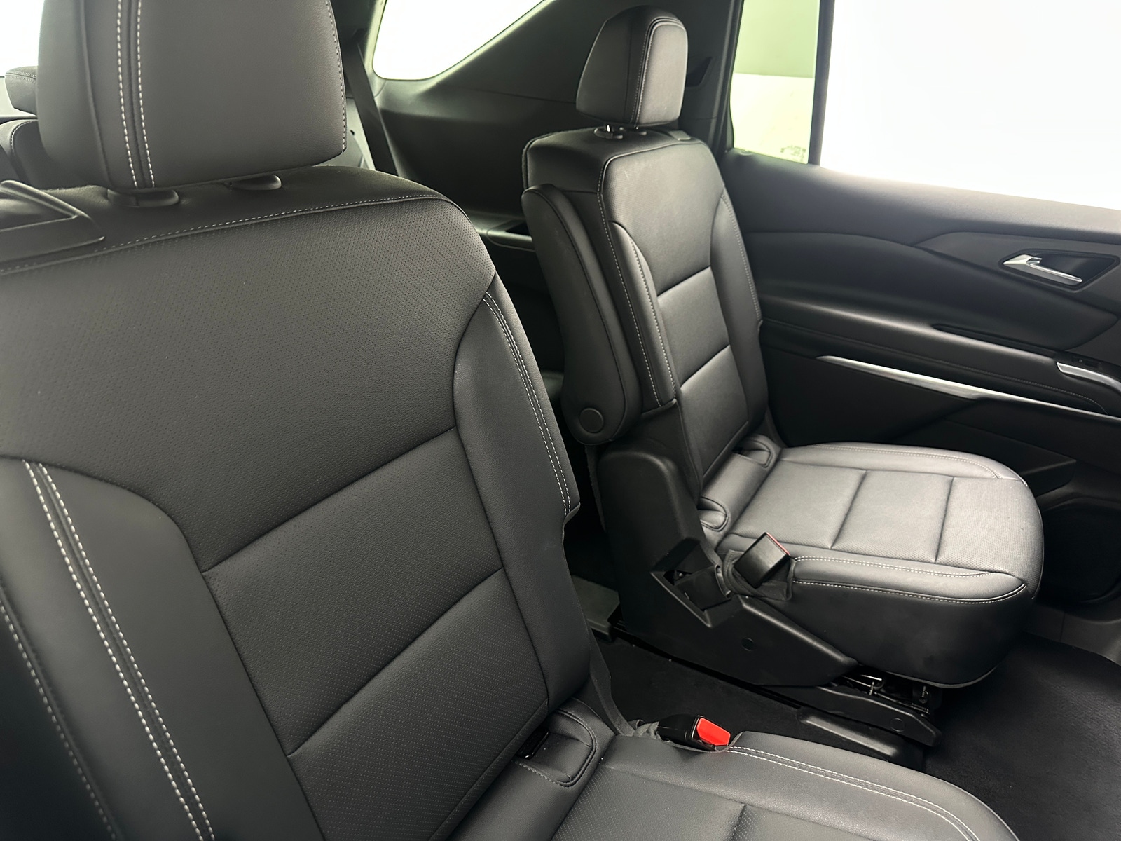 Thumbnail: 2025 Chevrolet Traverse - 5