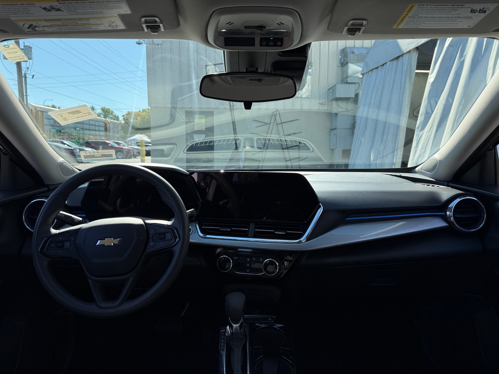 Thumbnail: 2025 Chevrolet Trax - 2