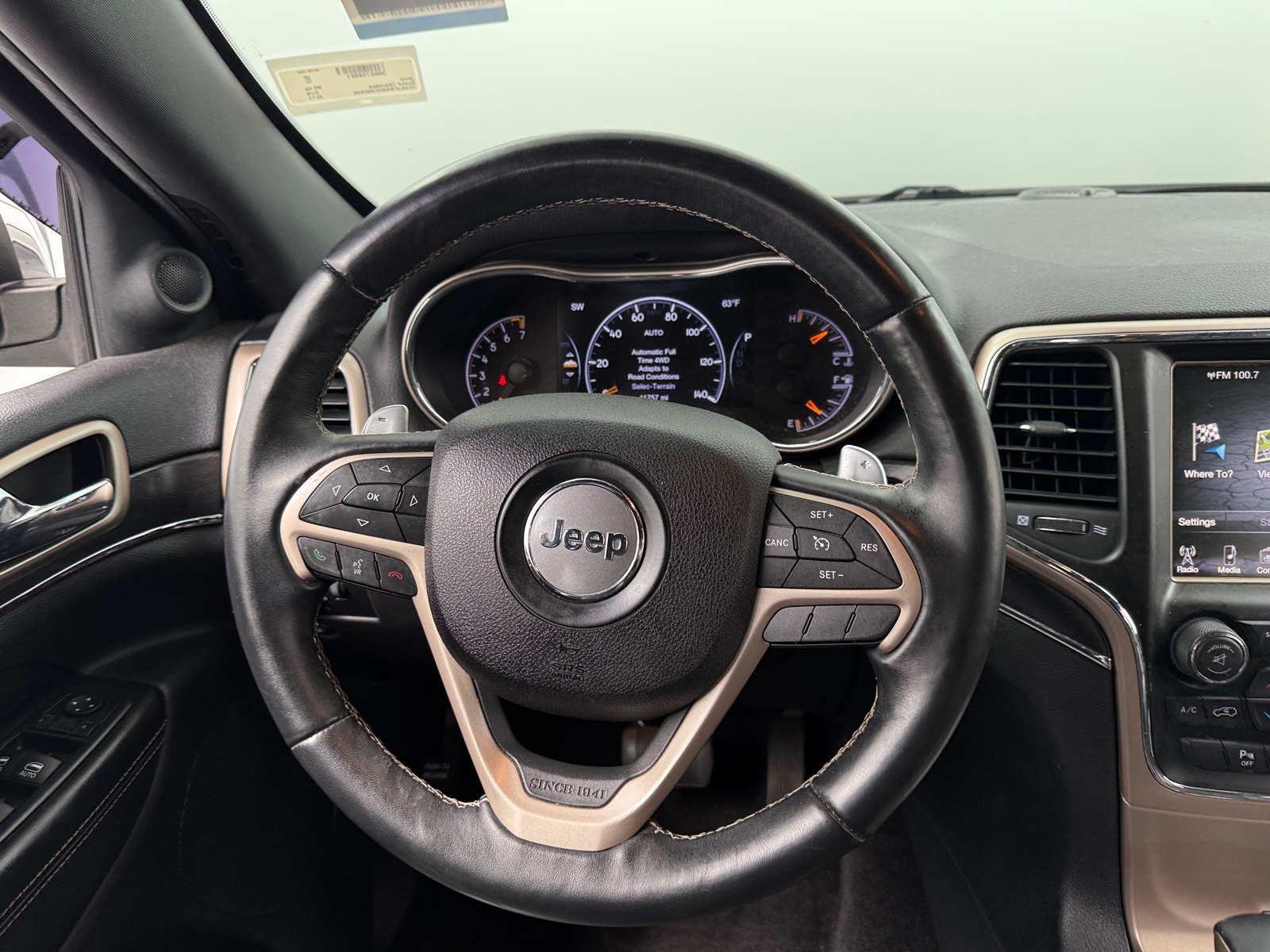 Thumbnail: 2017 Jeep Grand Cherokee - 4