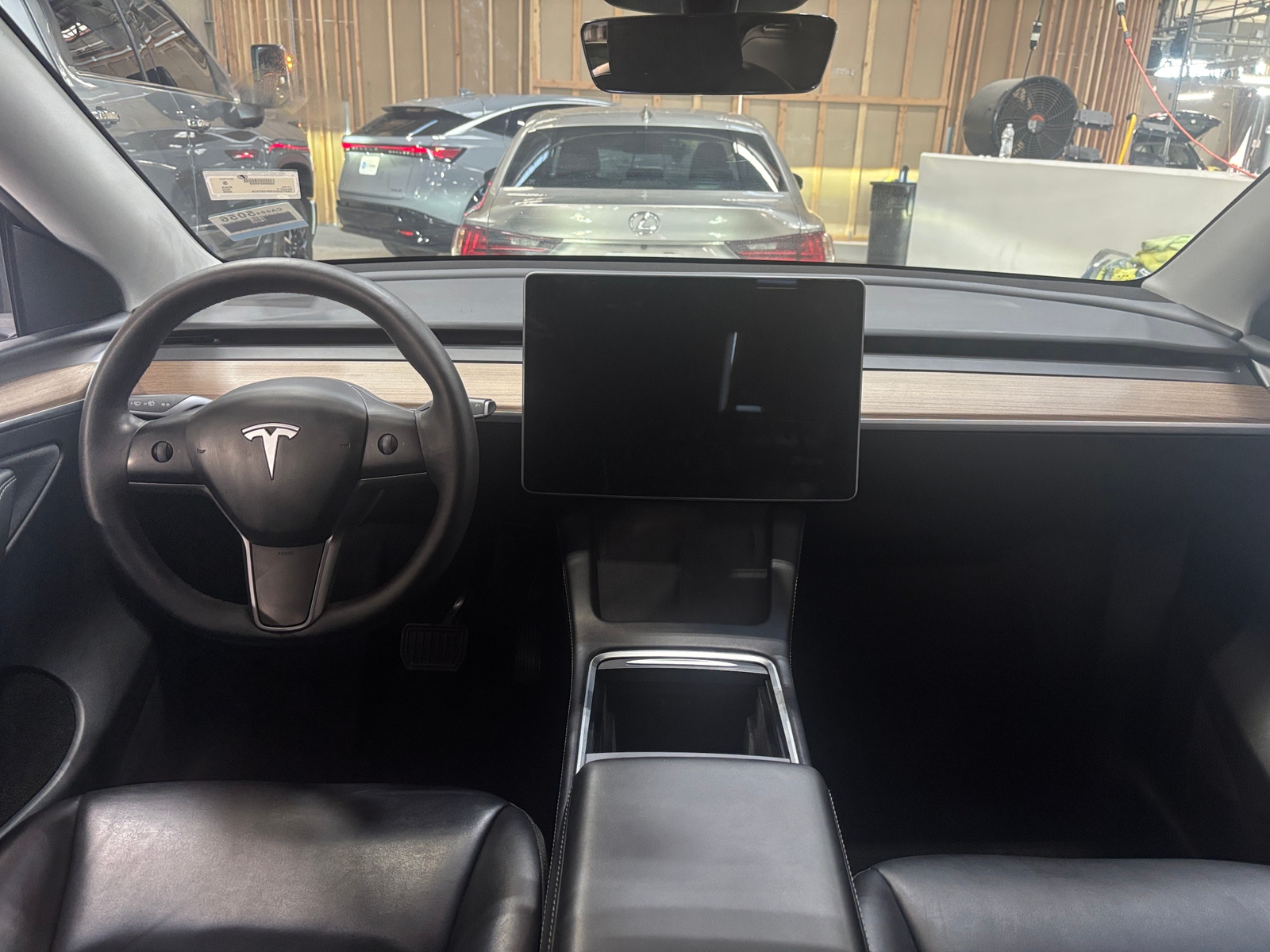 Thumbnail: 2025 Tesla Model Y - 2